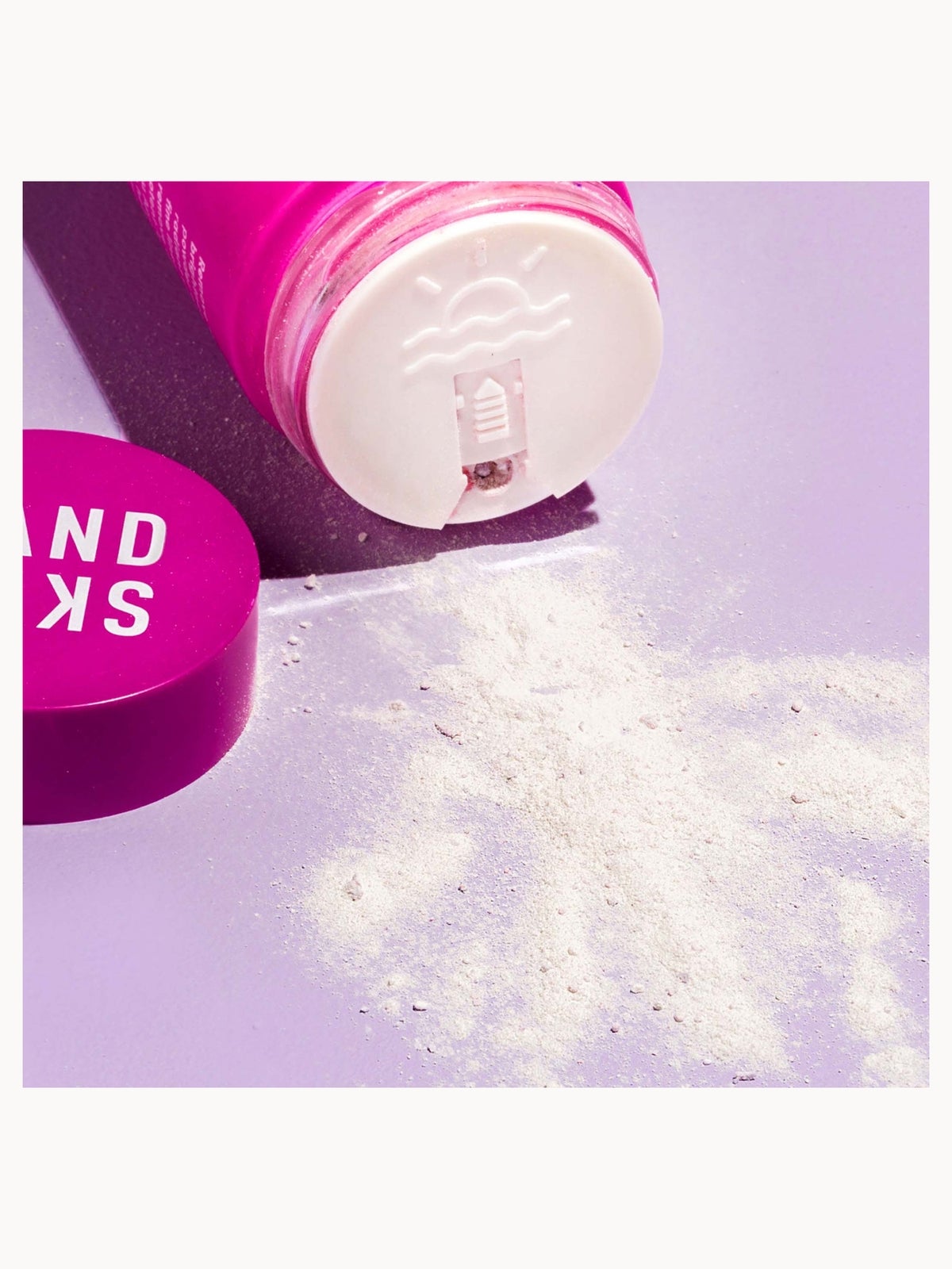 Sand & Sky Australian Glow Berries Enzyme Powder Exfoliator 2