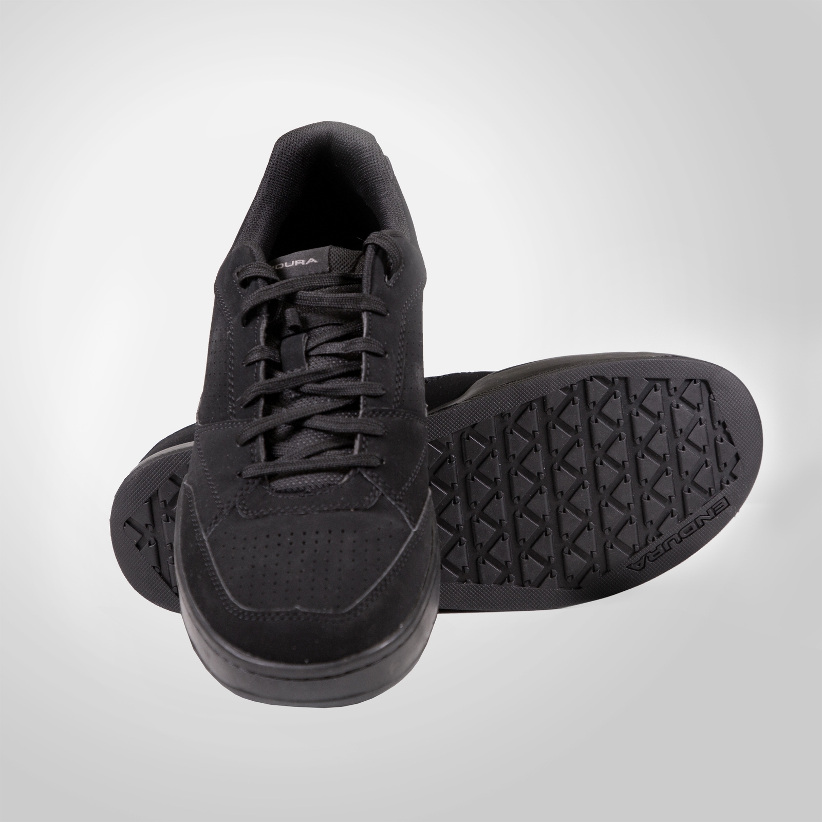 Endura Hummvee Flat Shoes - Black | Extra 10% off first order.