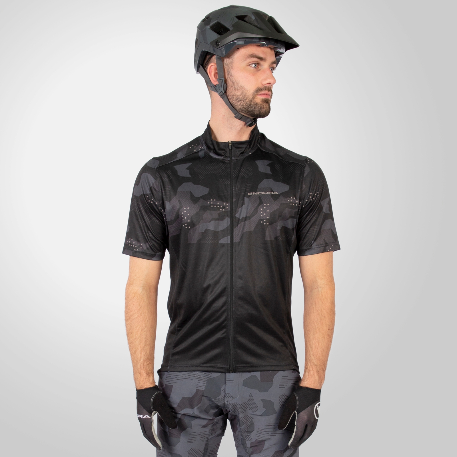 Endura Men's Hummvee Ray S/S Jersey - Black | Extra 10% off first order.