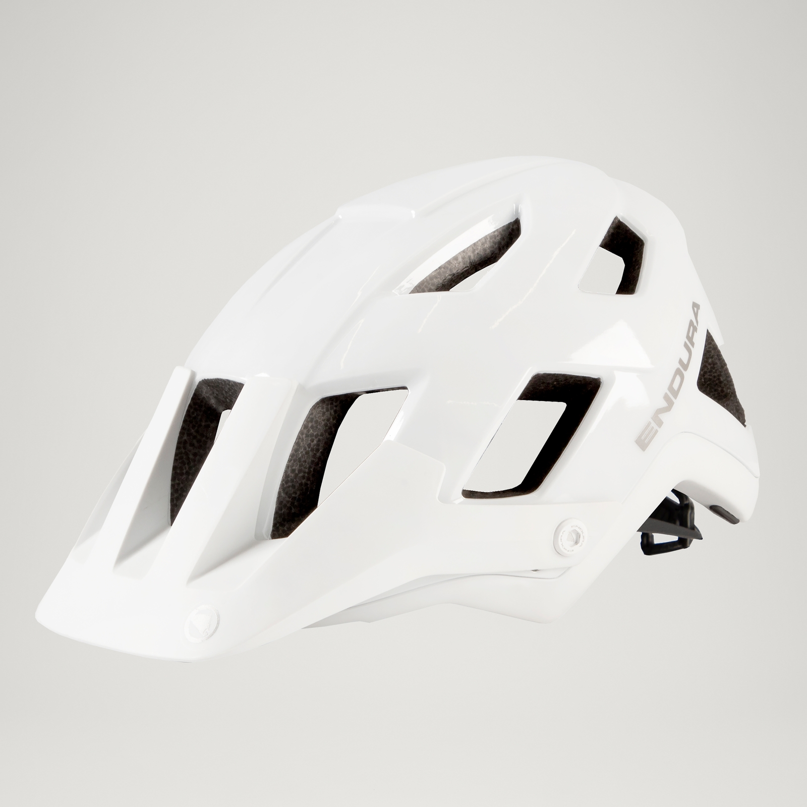 Endura Hummvee Plus Mips® Helmet - White | Extra 10% off first order.