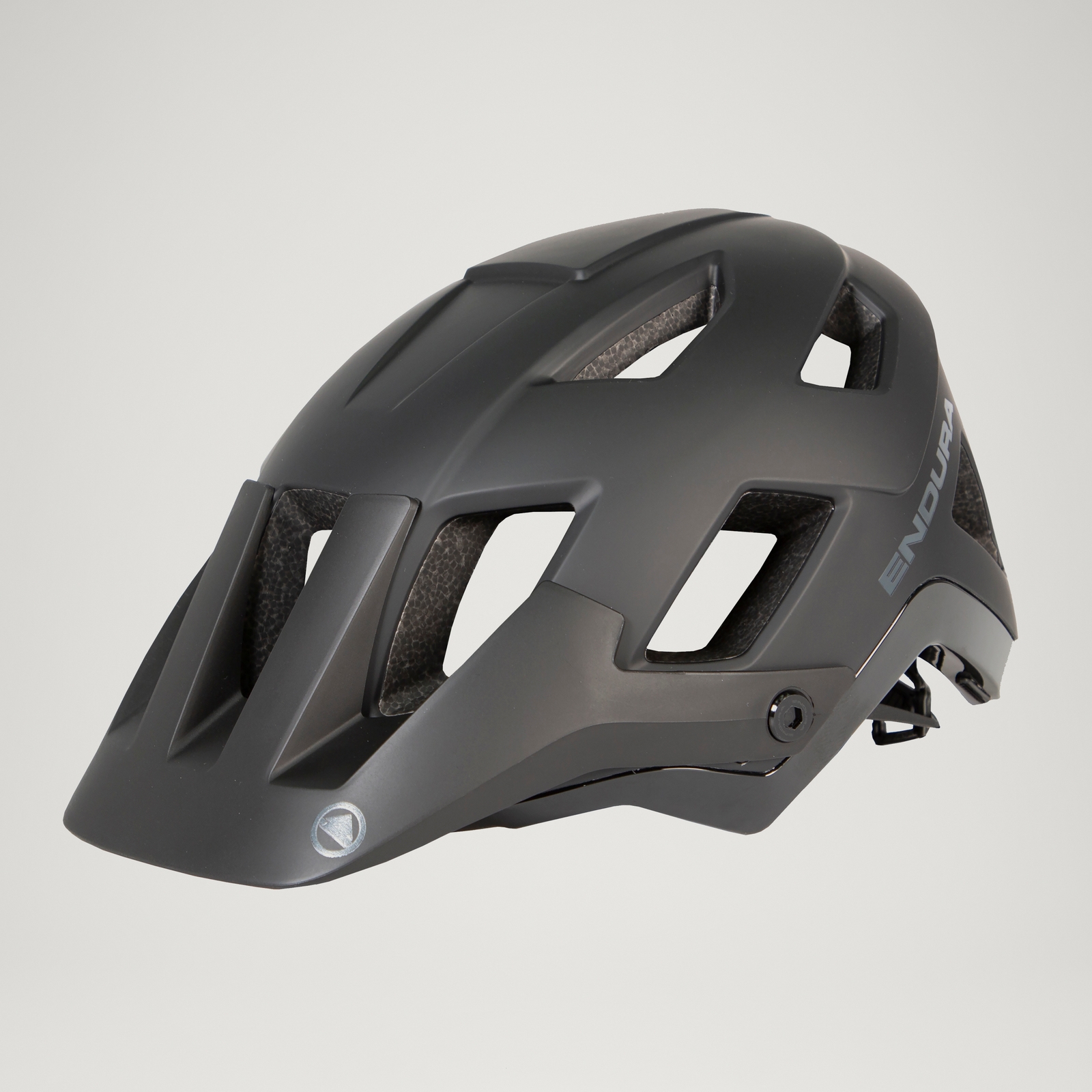 Endura Hummvee Plus Mips® Helmet - Black | Extra 10% off first order.