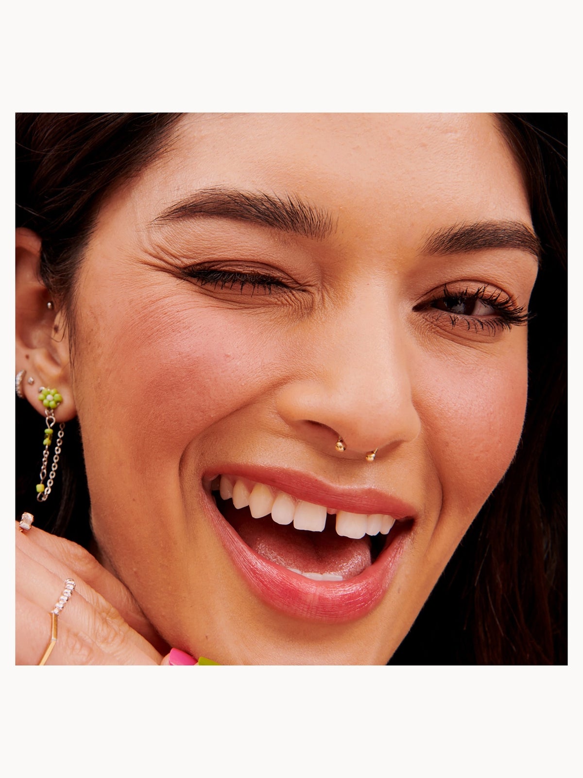 Tickle Highlighter - Superfine Powder Formula in Golden Pink, Size: Full Size, photo 2