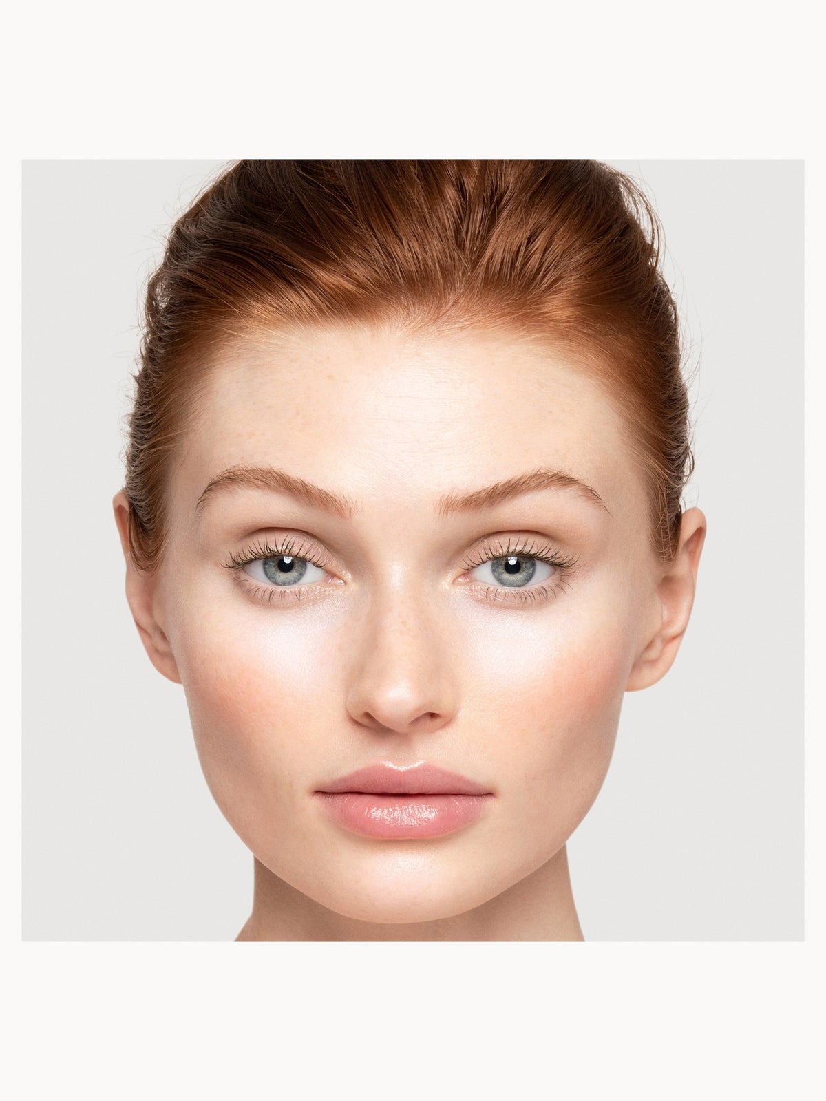 Chantecaille Sheer Glow Rose Face Tint 30g 4