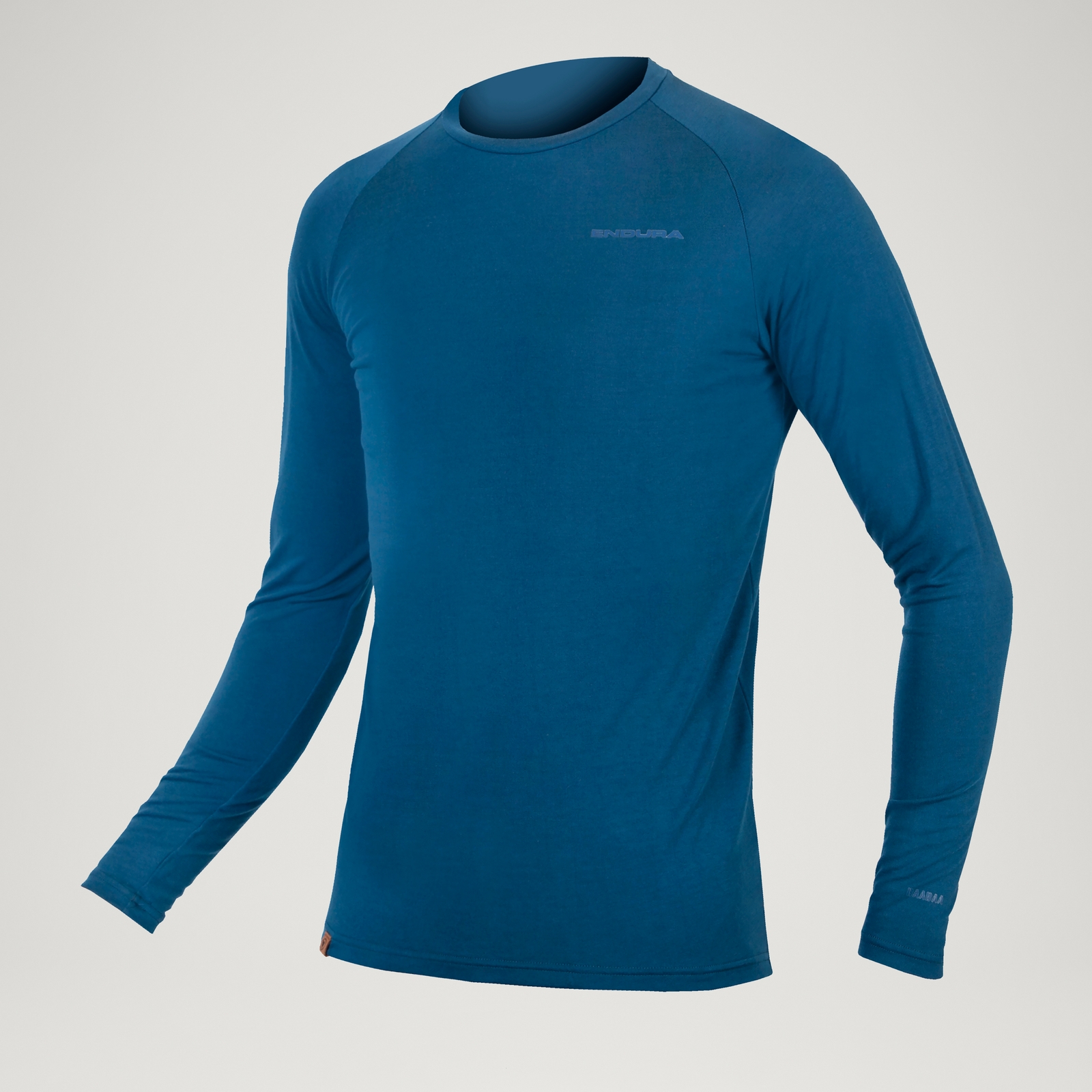 Endura Men's Baabaa Blend L/S Base Layer - Blueberry | Extra 10% off first order.