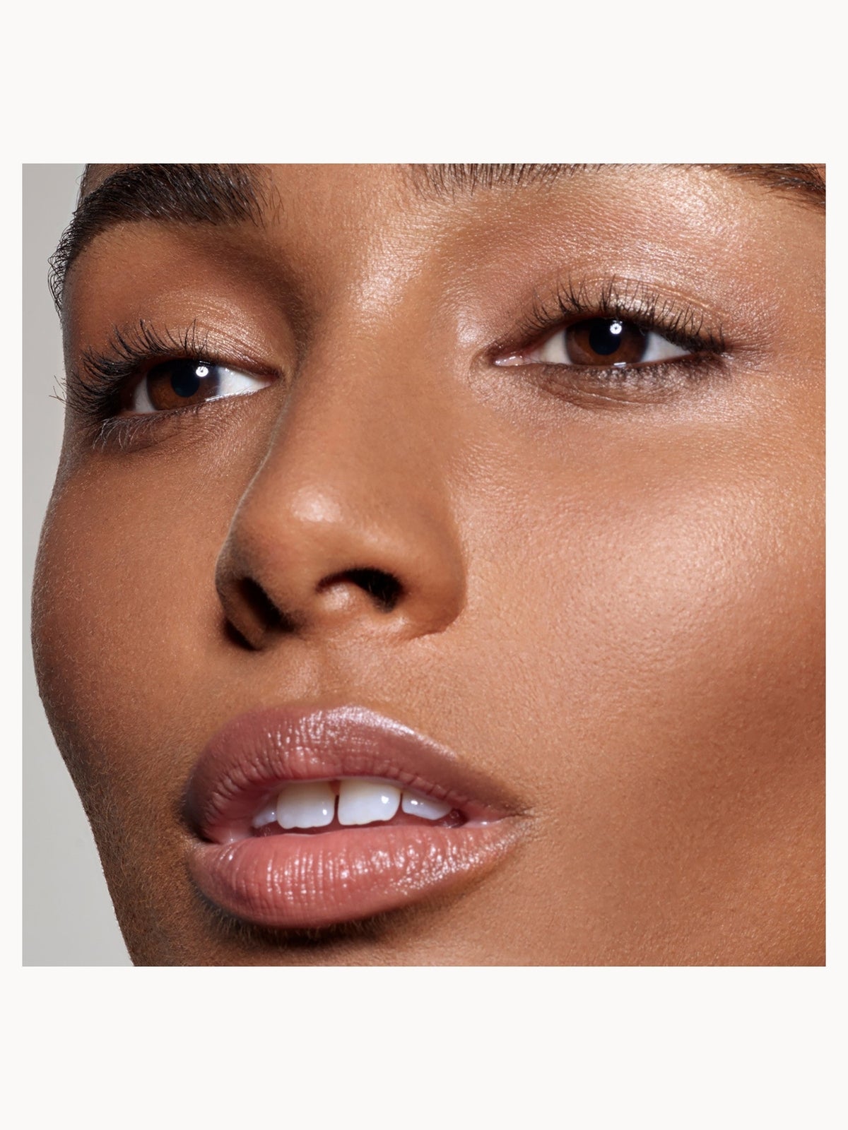 Pat McGrath Labs Skin Fetish Sublime Perfection Foundation 35ml (Various Shades) - Medium/Deep 24 3