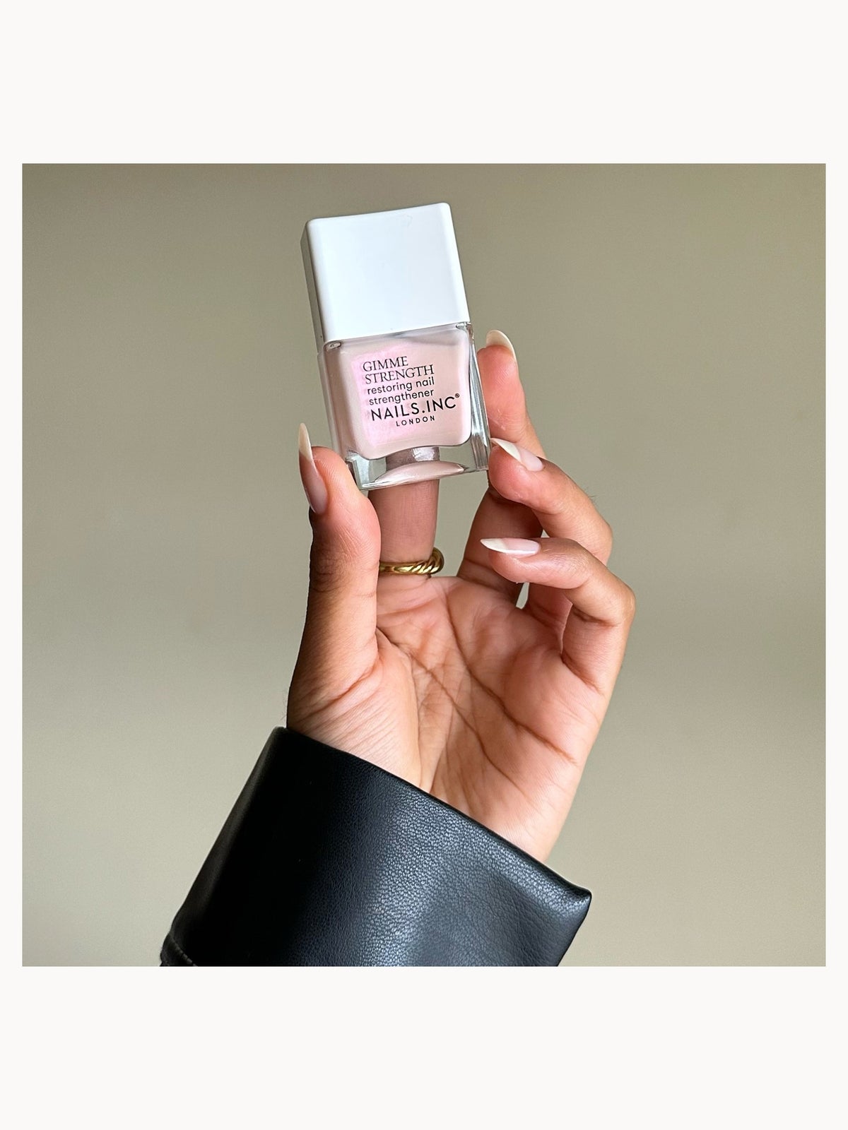 nails inc. Gimme Strength Nail Strengthener 14ml 3