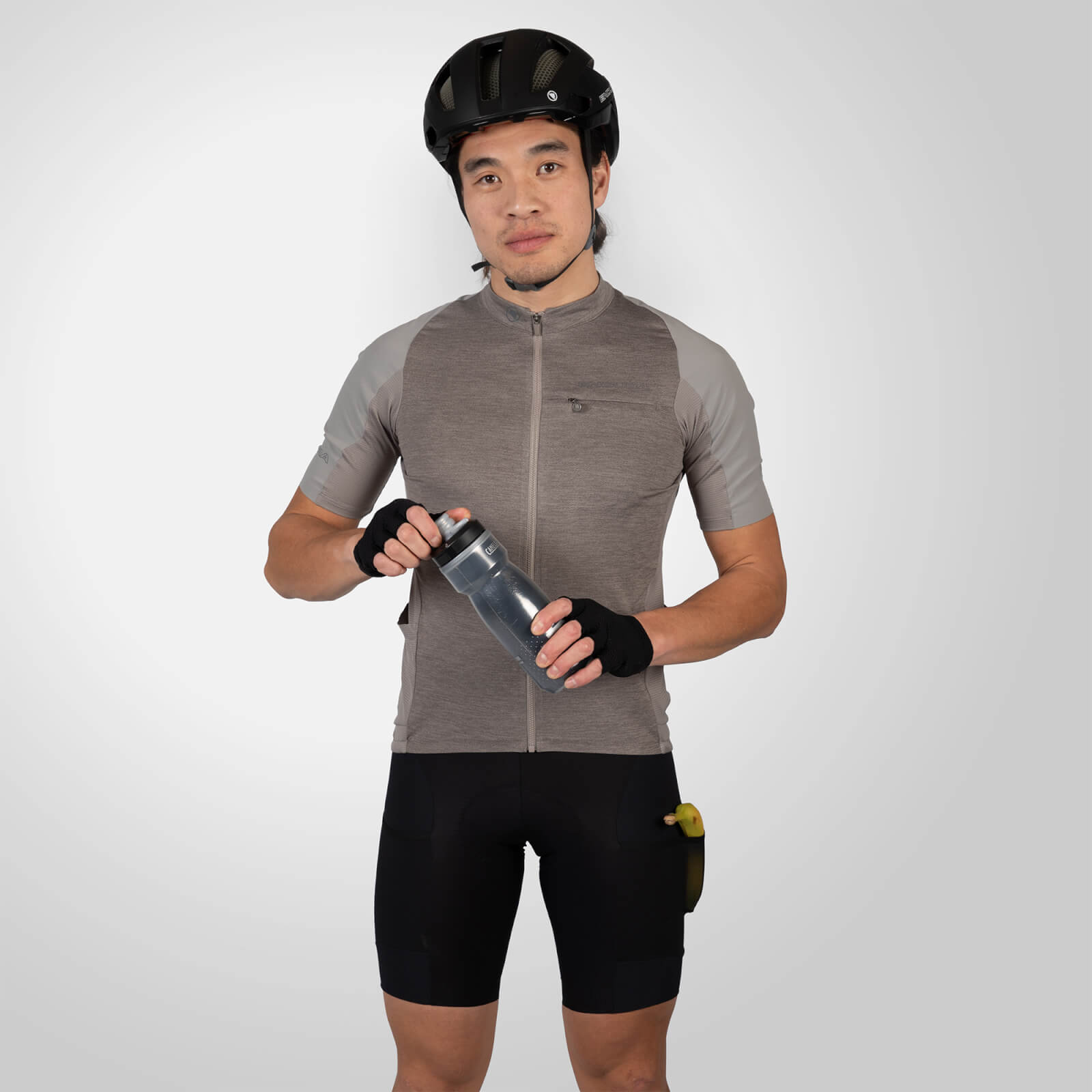 Endura Men's GV500 Reiver S/S Jersey - Fossil | Extra 10% off first order.