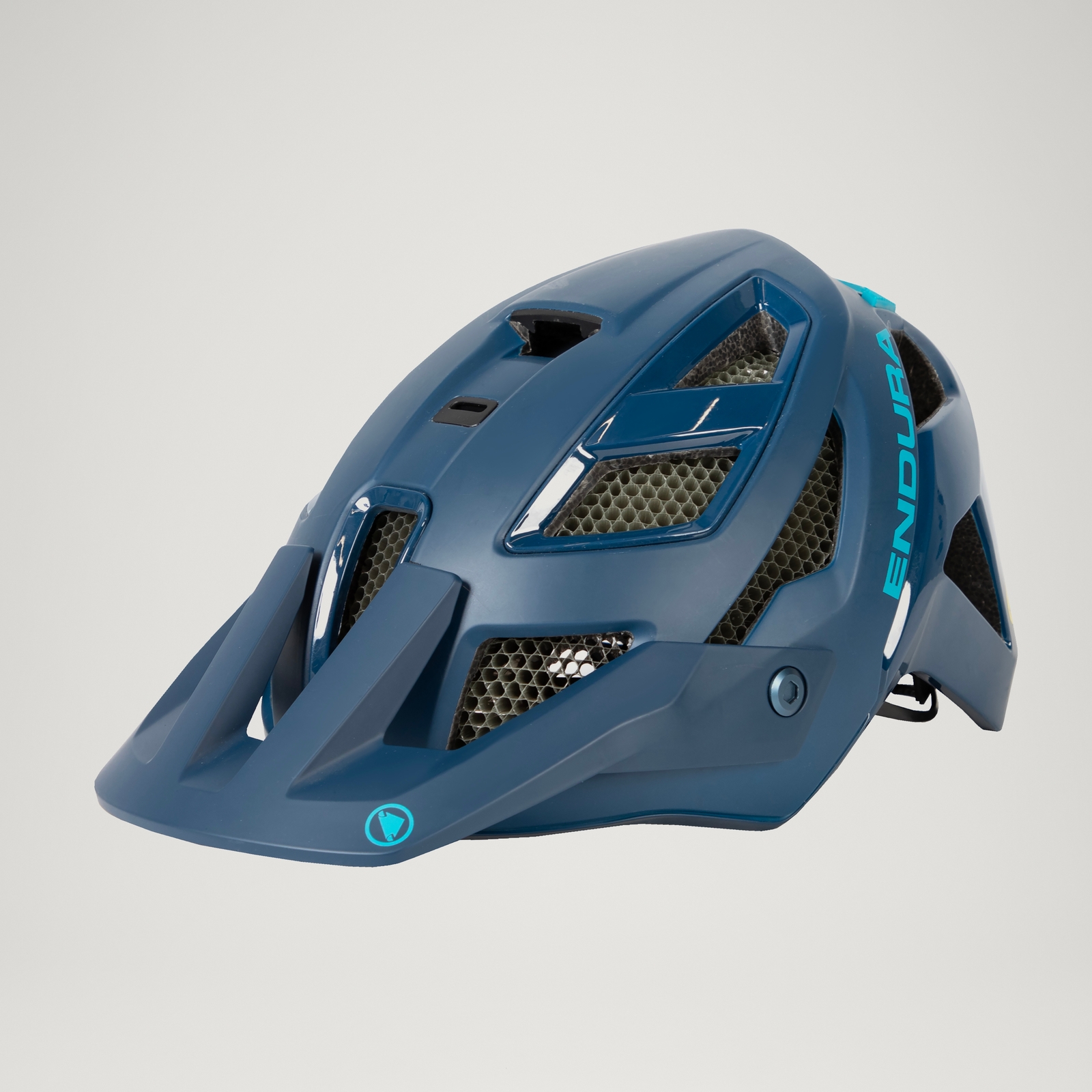 Endura MT500 Mips® Helmet - Blueberry | Extra 10% off first order.