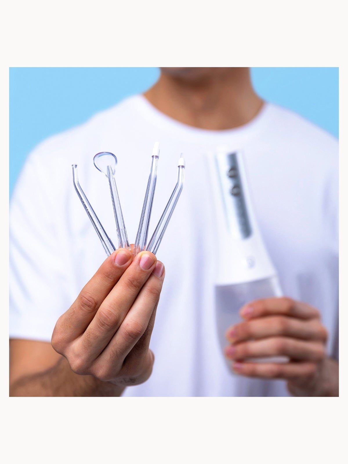 Spotlight Oral Care Water Flosser with UV Steriliser Tips 3