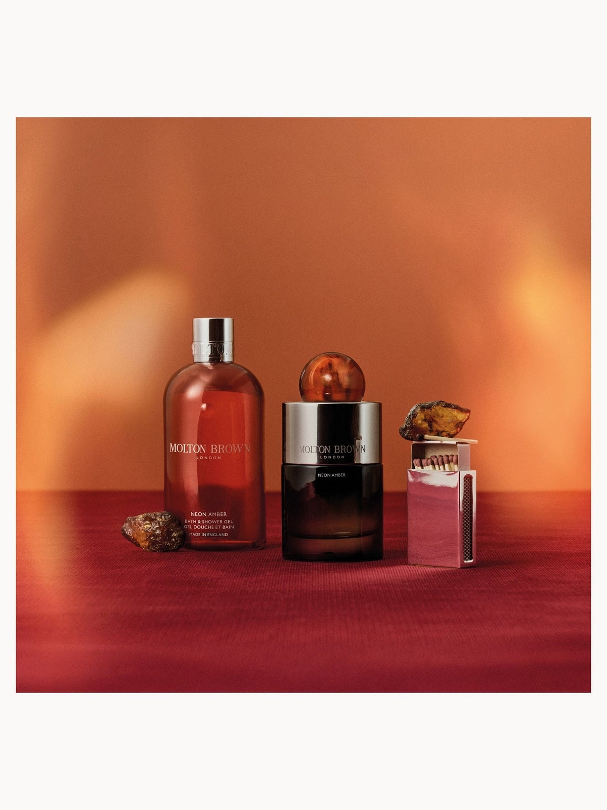 Molton Brown Neon Amber Bath and Shower Gel 300ml, photo 3