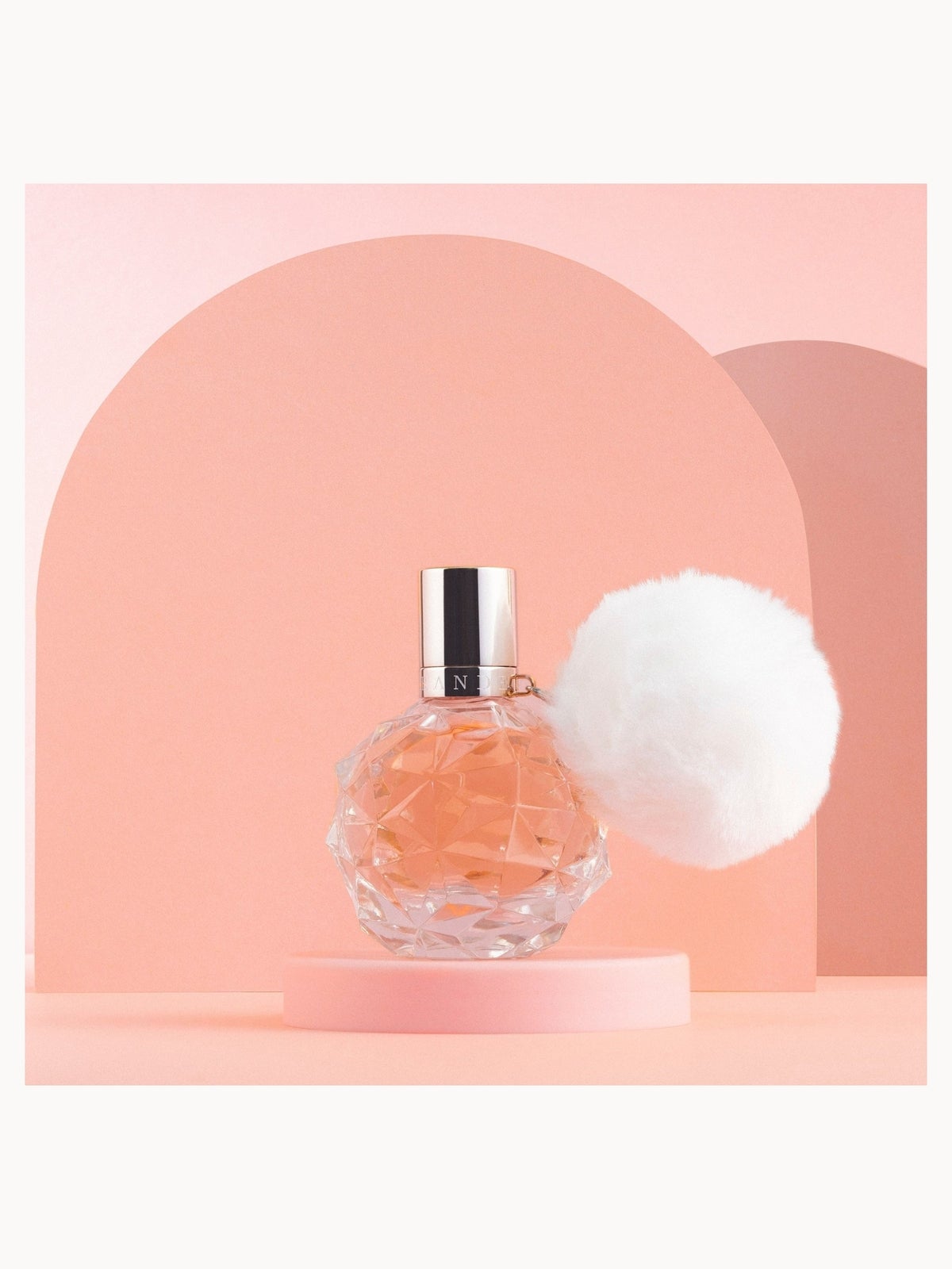 Ariana Grande Ari Eau de Parfum 50ml 4