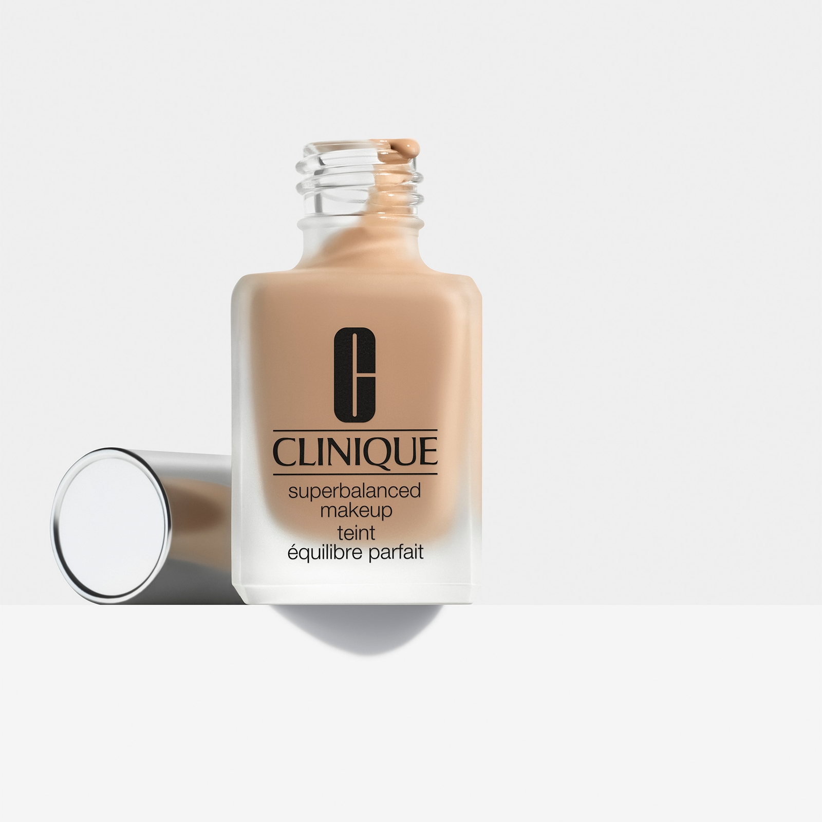 Thumbnail - Clinique SUPERBALANCED Makeup 30ml (Various Shades) - WN 19 Beige Chiffon