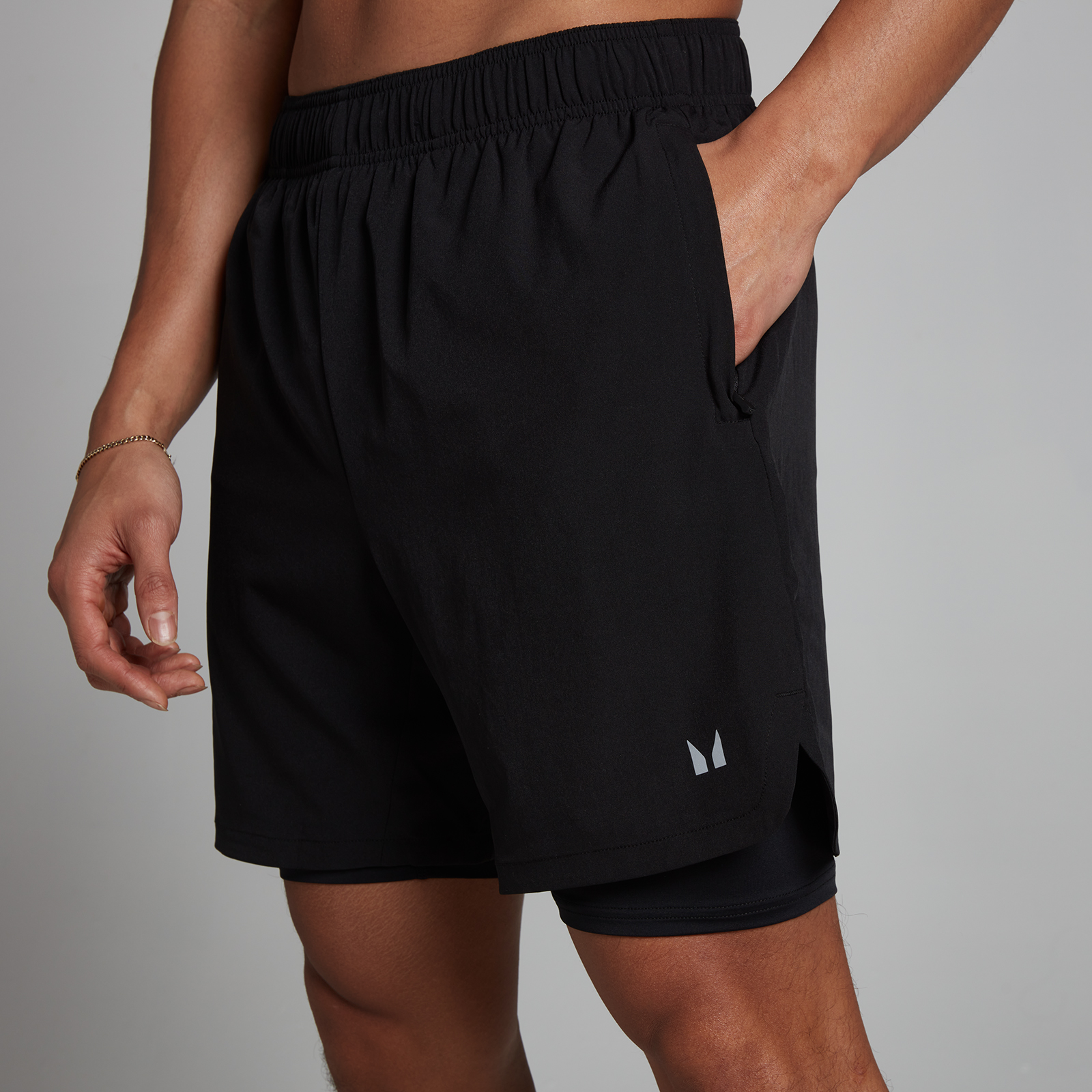 Thumbnail - MP Herren 2-in-1-Trainingsshorts — Schwarz - S