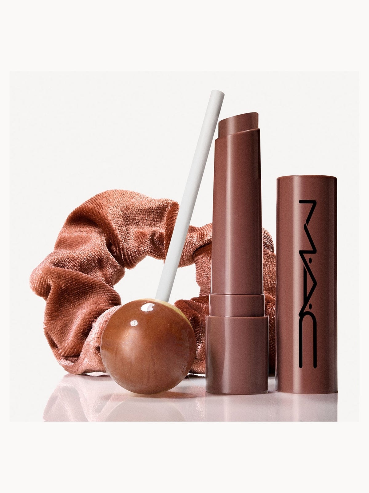 MAC Squirt Plumping Gloss Stick 2.3g (Various Shades) - Simulation 4
