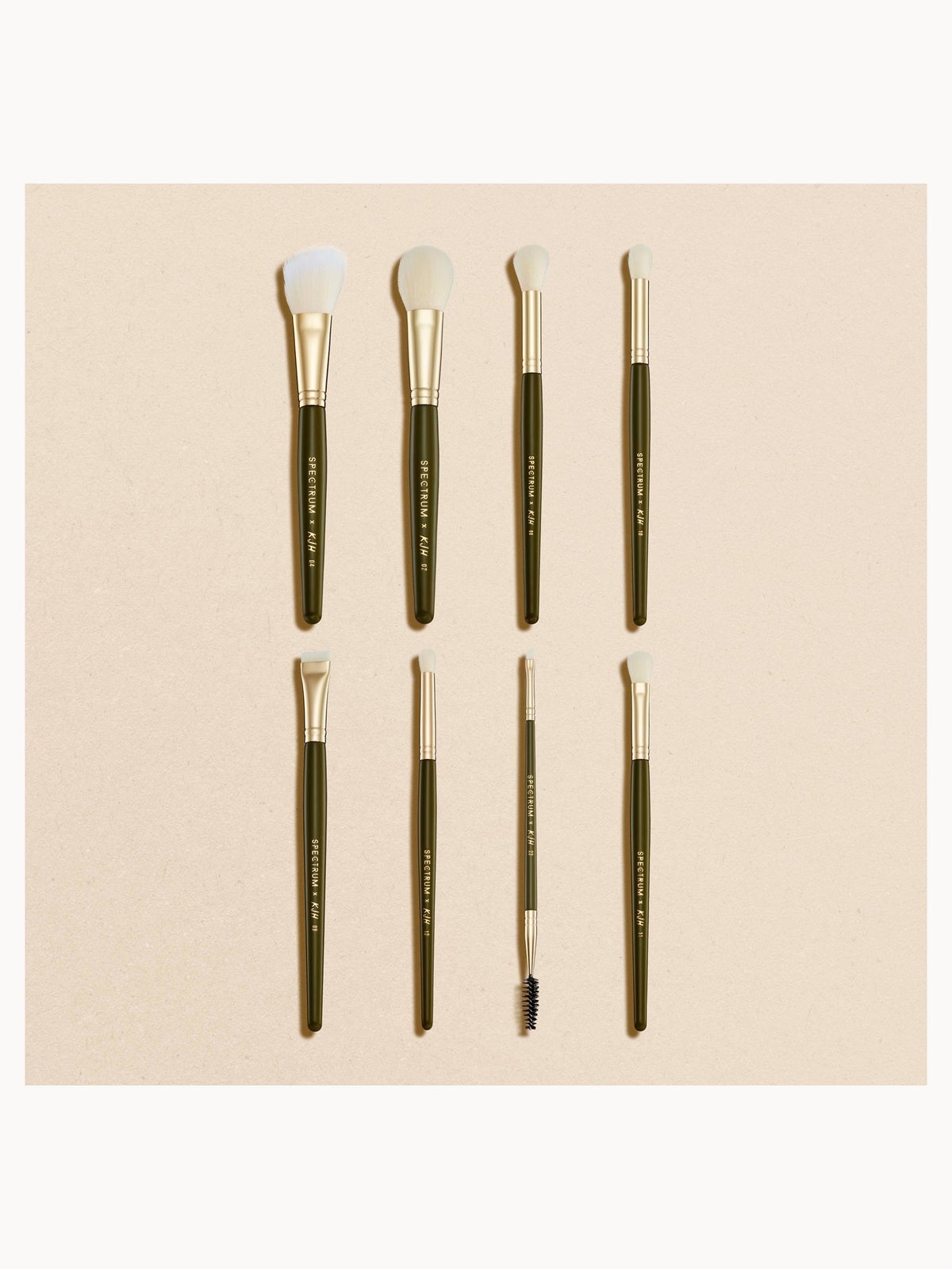 Spectrum Collections KJH Number 2 Brush 3