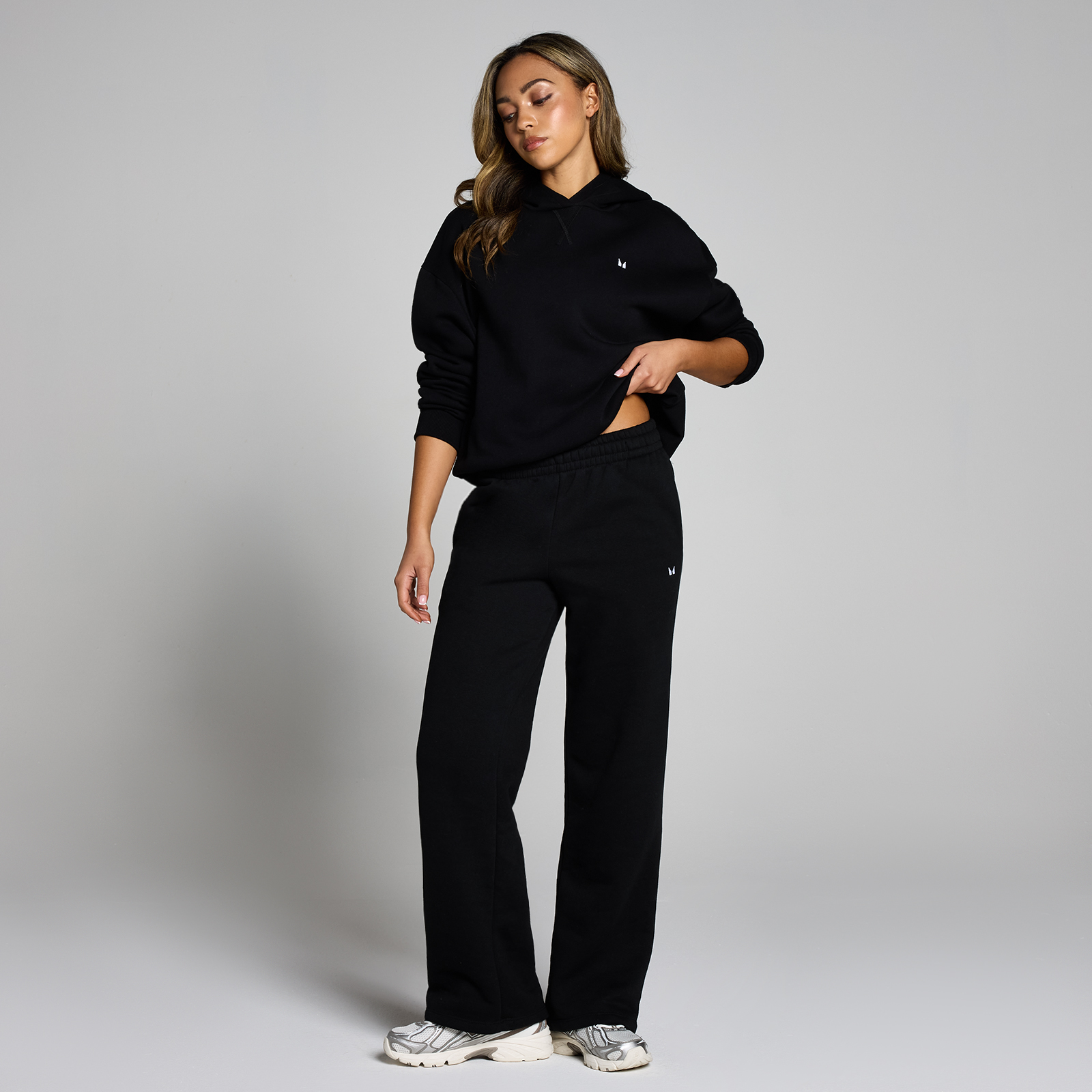 Thumbnail - MP Damen Basics Oversize-Kapuzenpulli – Schwarz - S