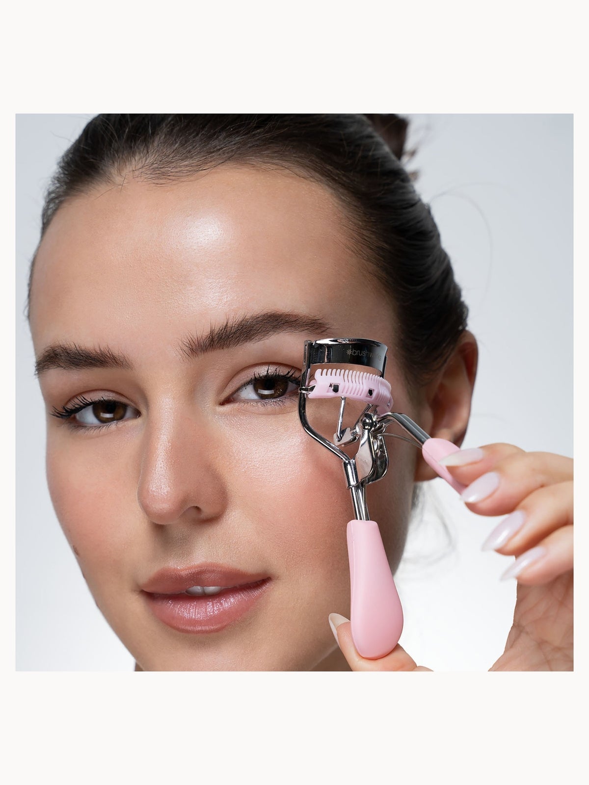 brushworks Pro Lash Curler with Comb 4