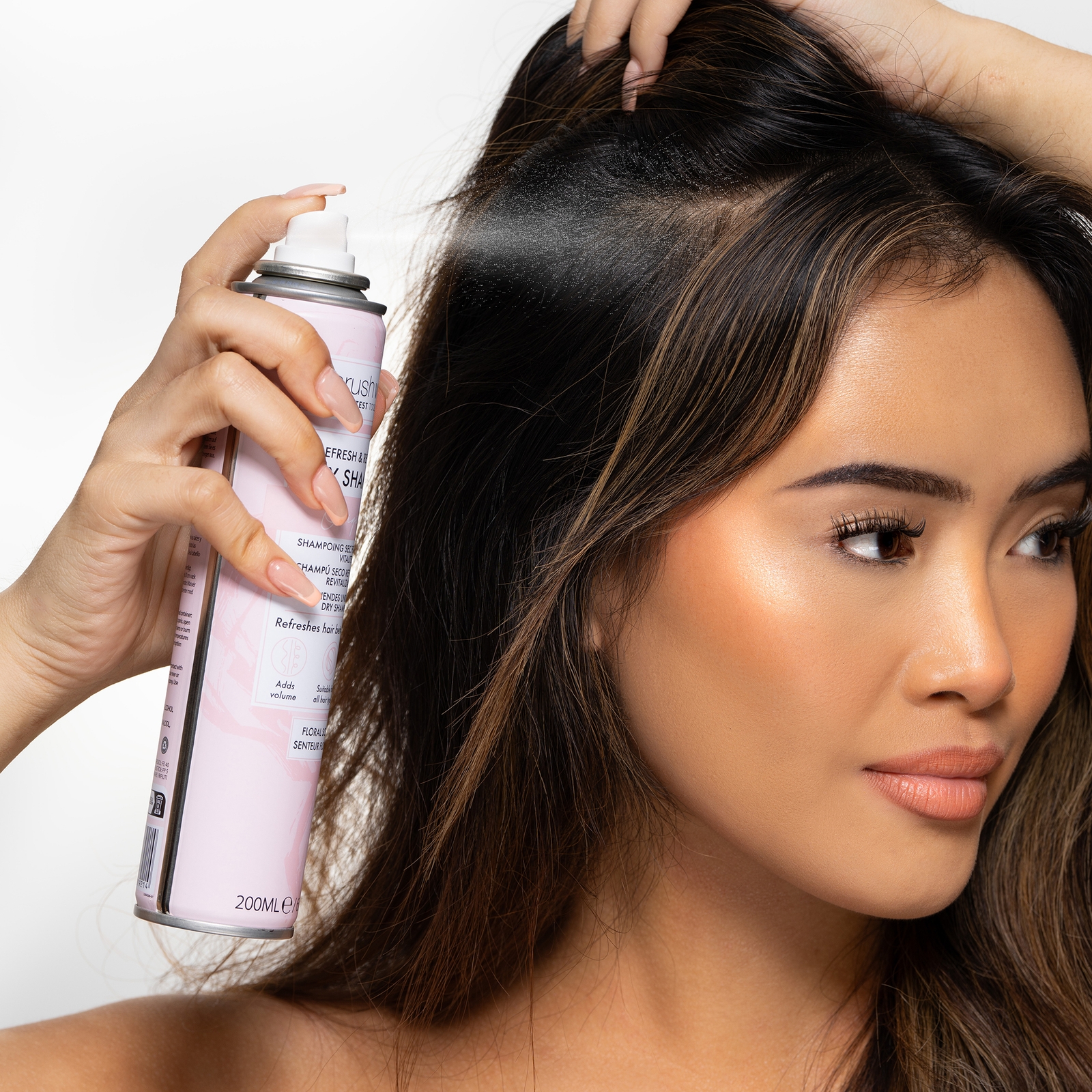 Thumbnail - brushworks Refresh & Revitalise Floral Dry Shampoo 200ml