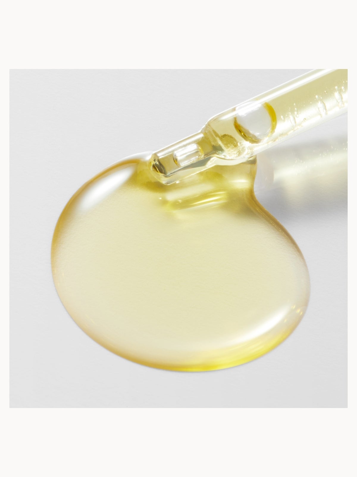 NUXE The Revitalizing Oil-Serum, Nuxuriance Gold 30ml 2