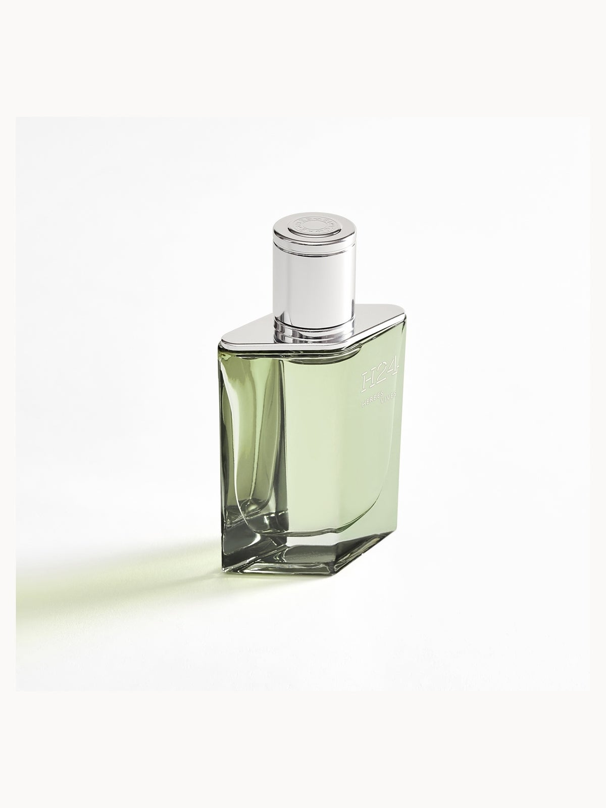 Hermès H24 Herbes Vives Eau de Parfum 50ml 4