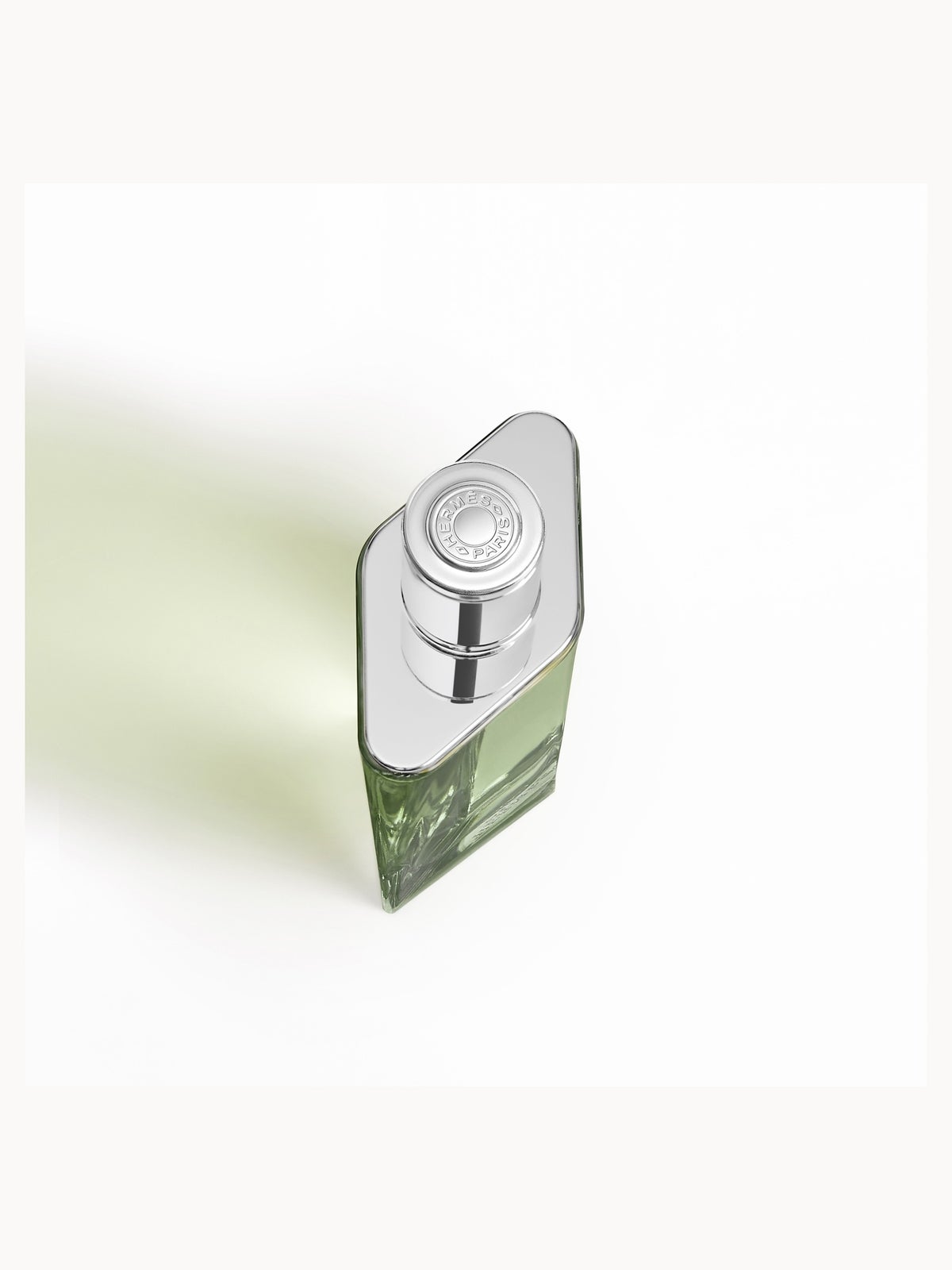 Hermès H24 Herbes Vives Eau de Parfum 100ml 3
