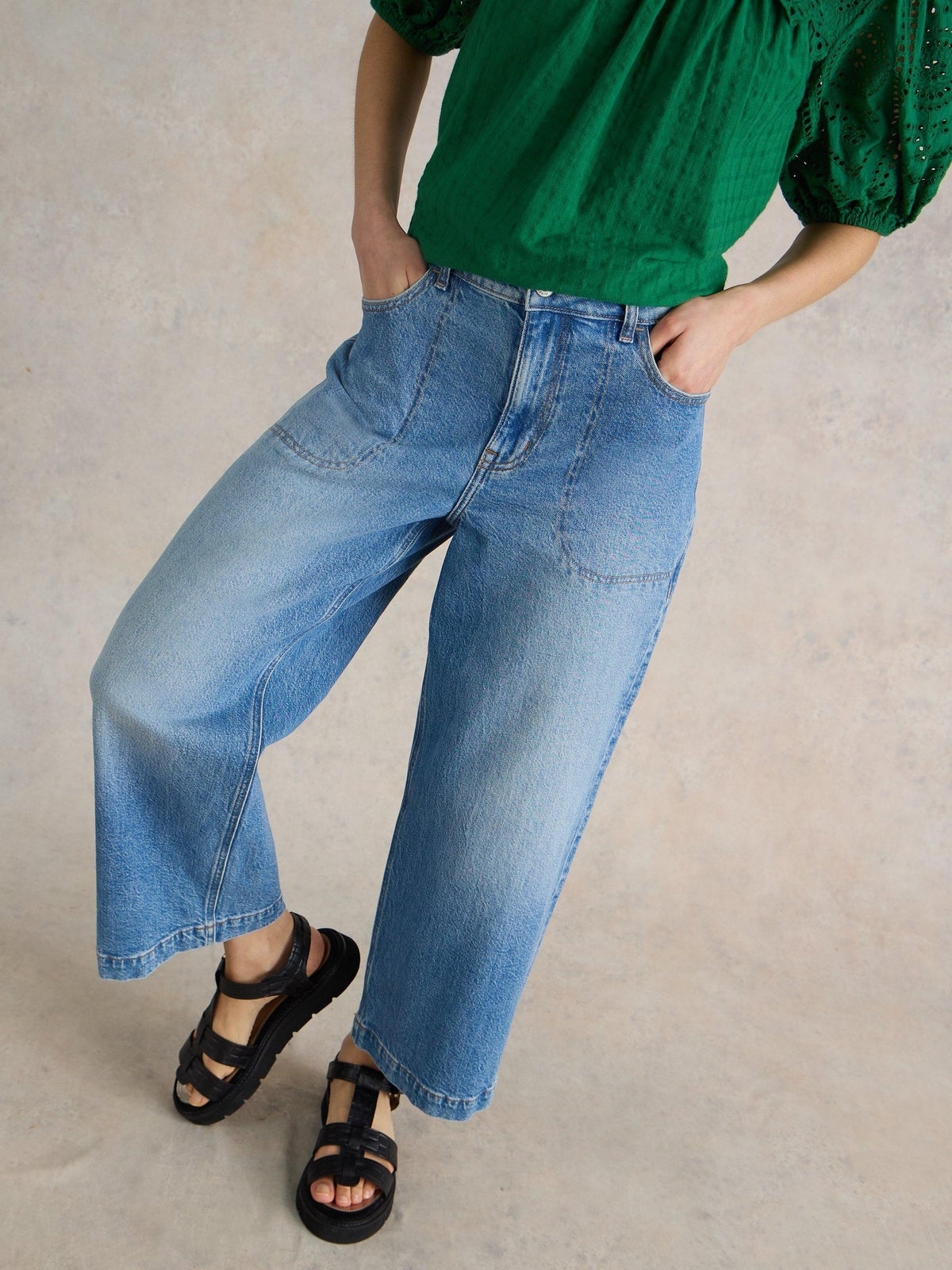 7/8-Jeans Tia mit weitem Bein - 52/R