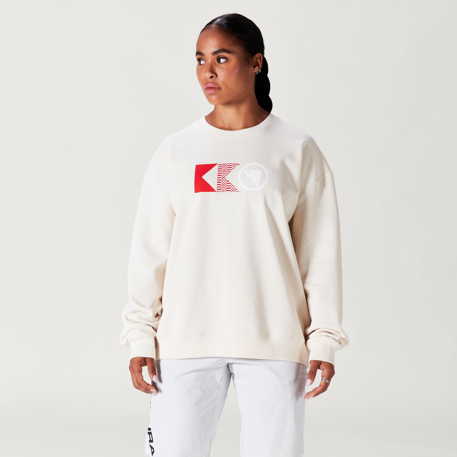 Endura Unisex Kriss Kyle Sweatshirt - Natural | Extra 10% off first order.
