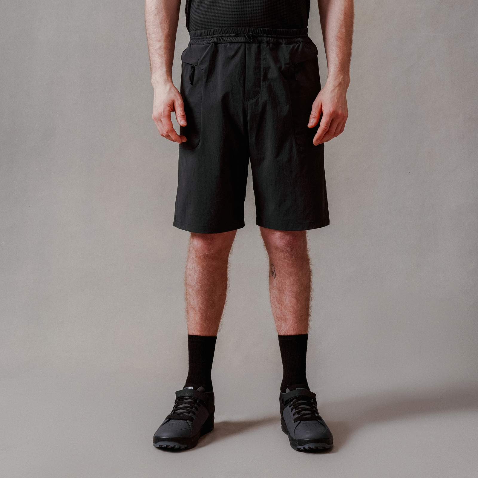 Endura Unisex Corner Shorts (With Liner) - Black | Extra 10% off first order.