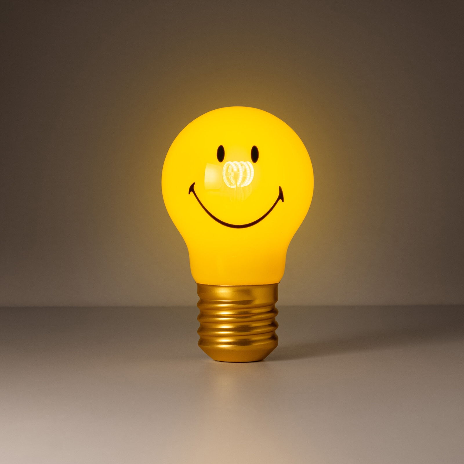 CORDLESS SMILEY® LIGHTBULB