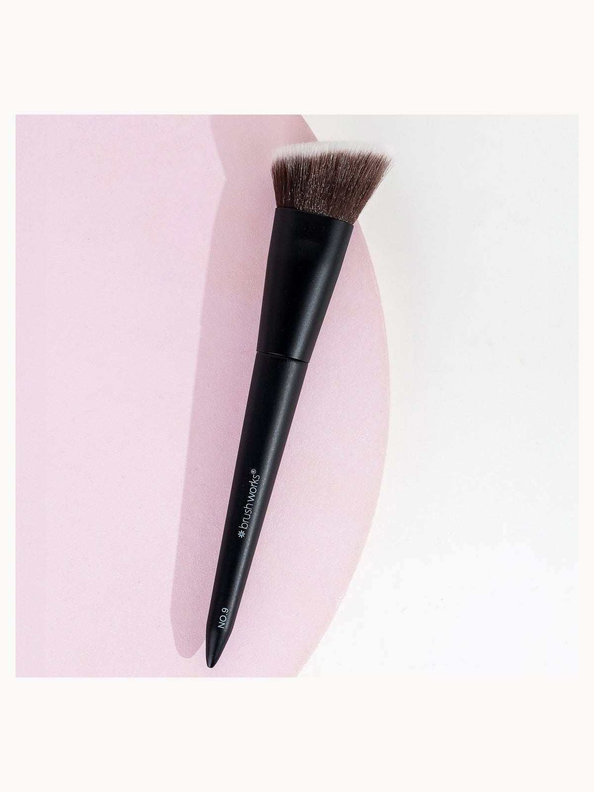 brushworks No. 9 Angled Flat Top Foundation Buffing Brush 4