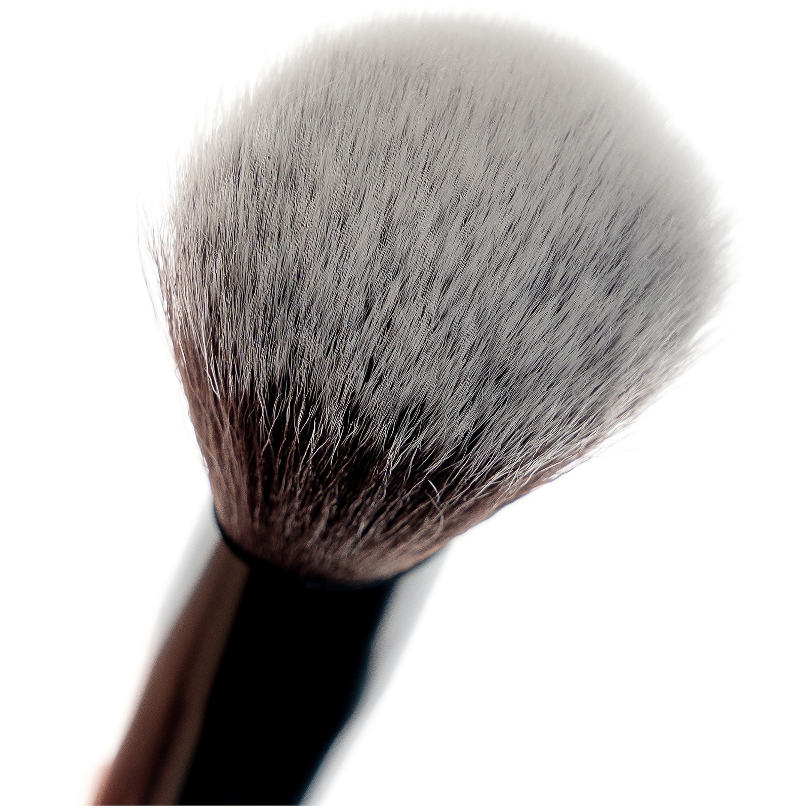 Thumbnail - brushworks No. 2 Buffing Foundation Brush