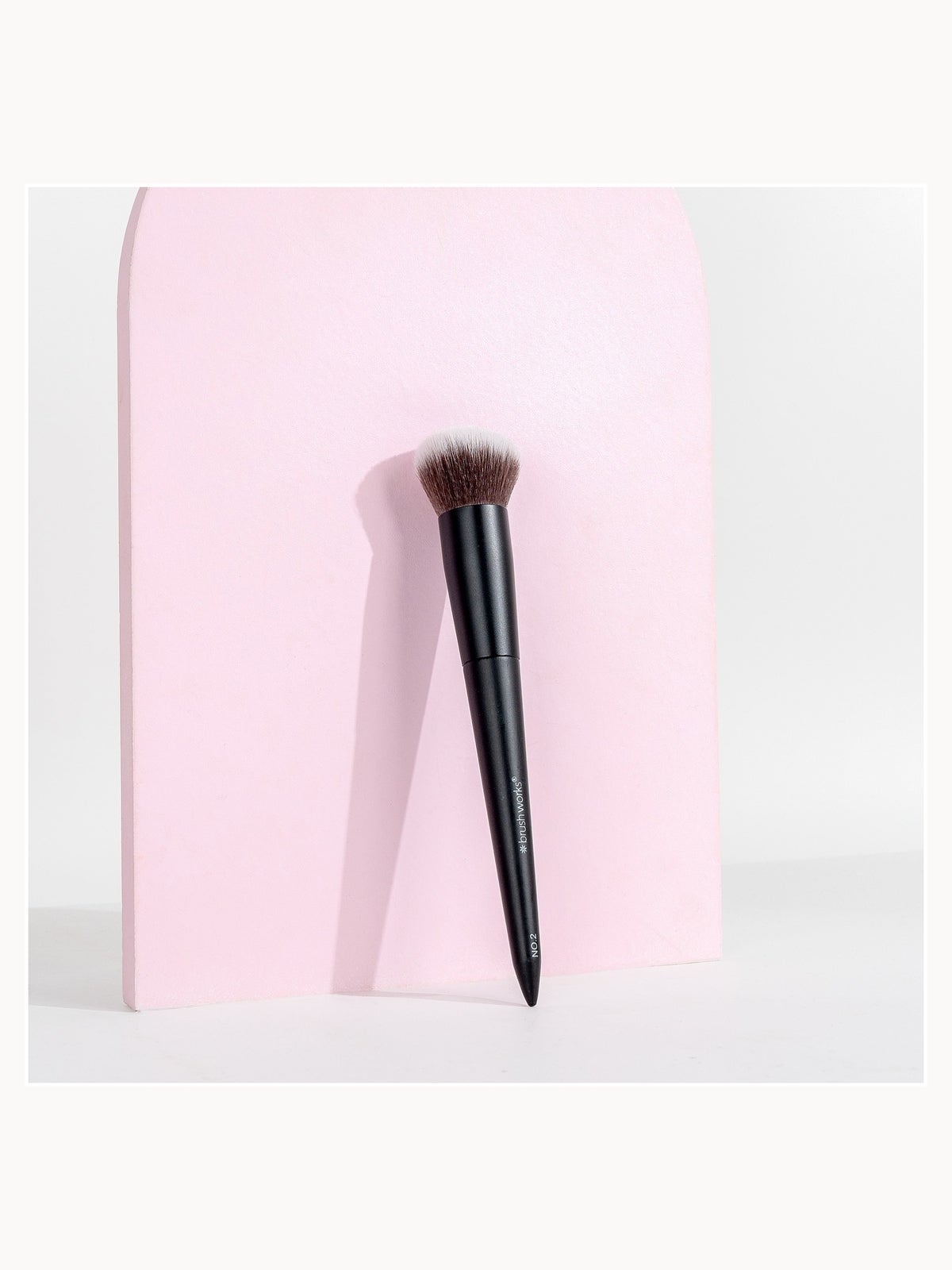 brushworks No. 2 Buffing Foundation Brush 2
