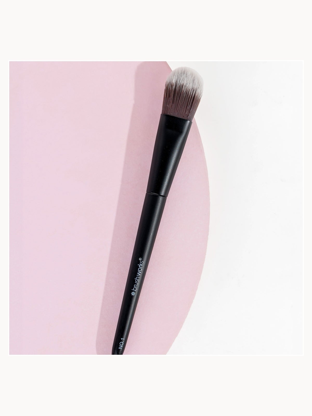 brushworks No. 1 Foundation Brush 3