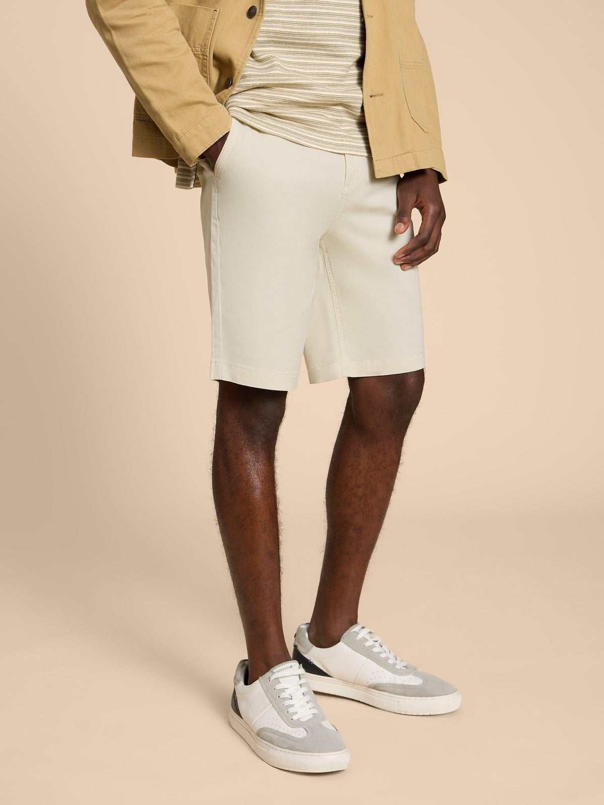 Chino-Shorts aus Bio-Baumwolle - 32/R