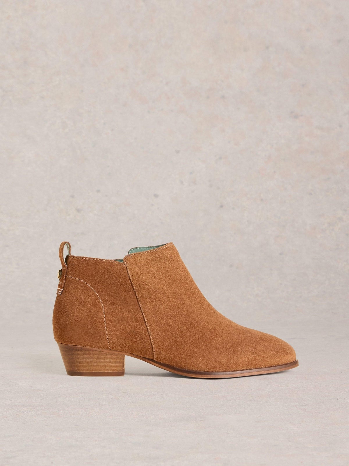 Wildlederstiefeletten mit weiter Passform - 37