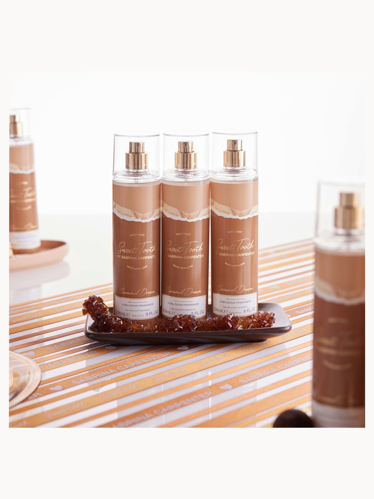 Sabrina Carpenter Caramel Dream Body Mist 236ml 3