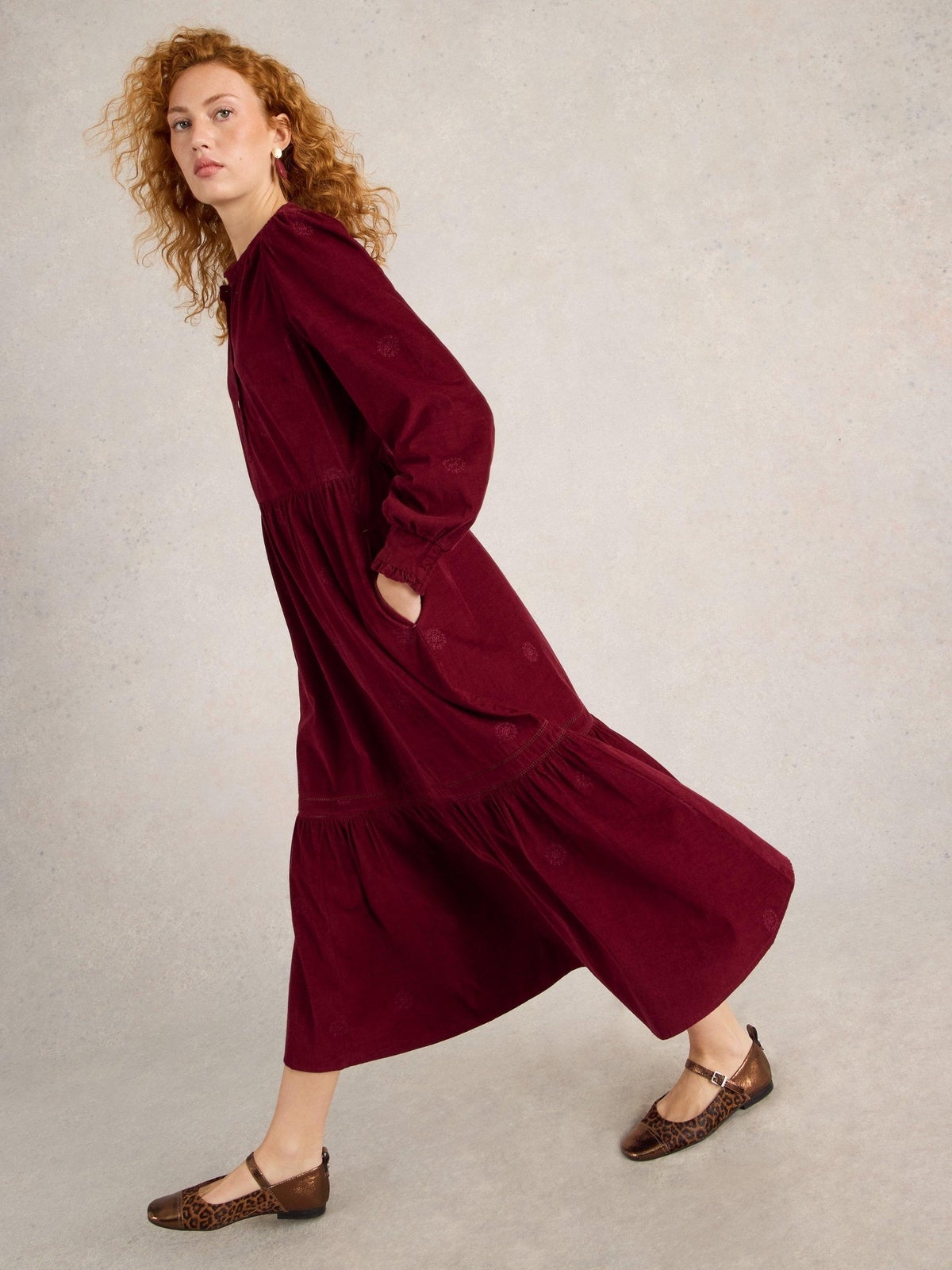 Besticktes Kordkleid Finn - 38/R