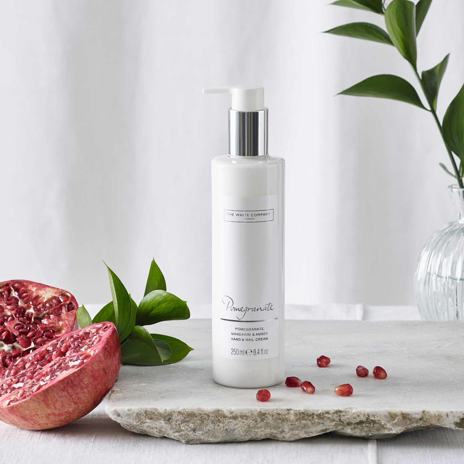 The White Company Pomegranate Hand & Nail Cream 250ml 2