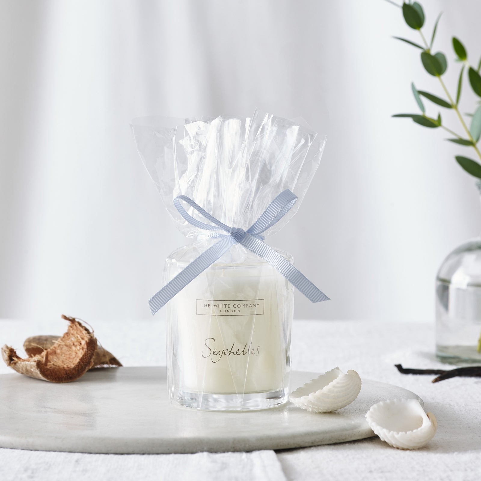 The White Company Seychelles Votive Candle 75g 2