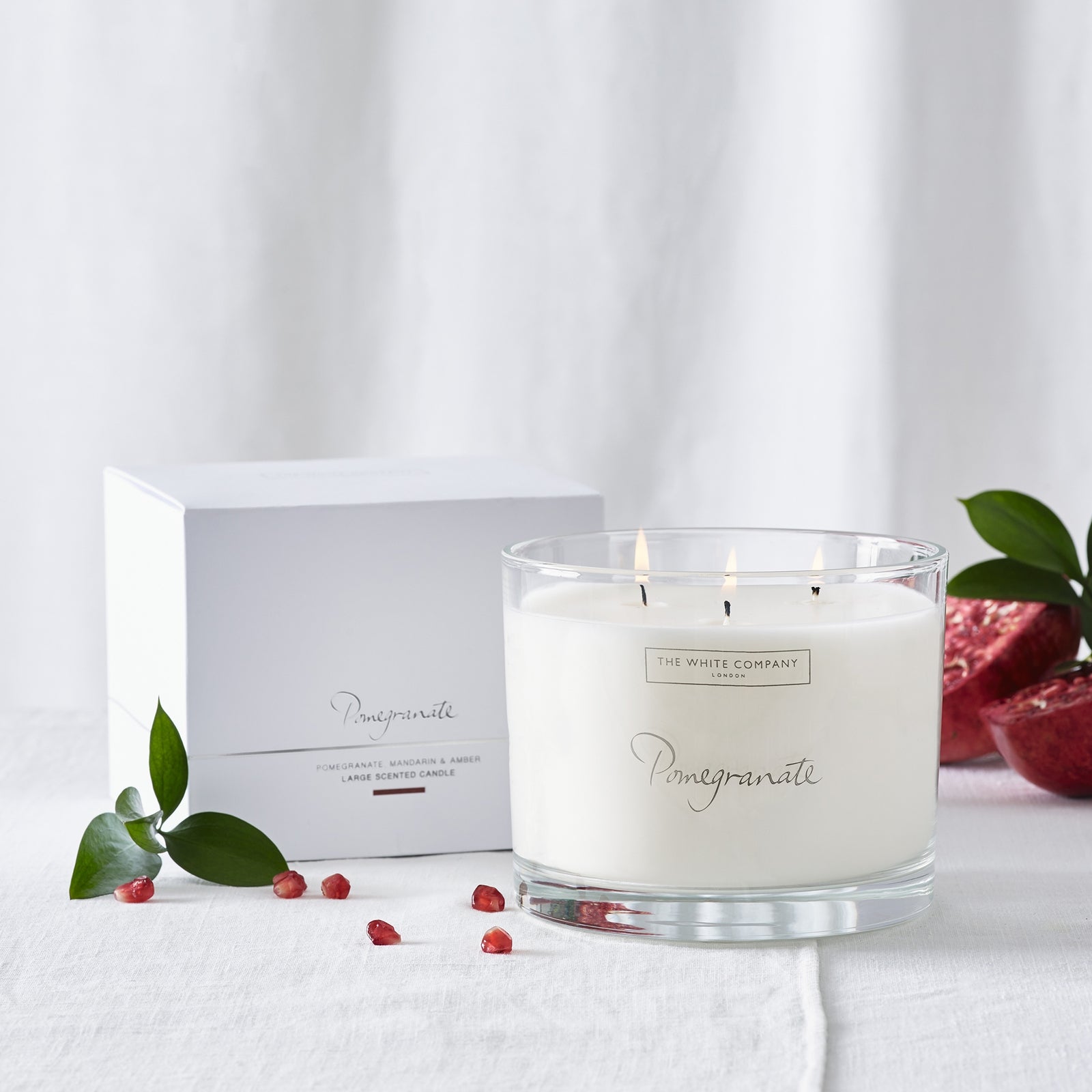 The White Company Pomegranate Large Candle 770g 2