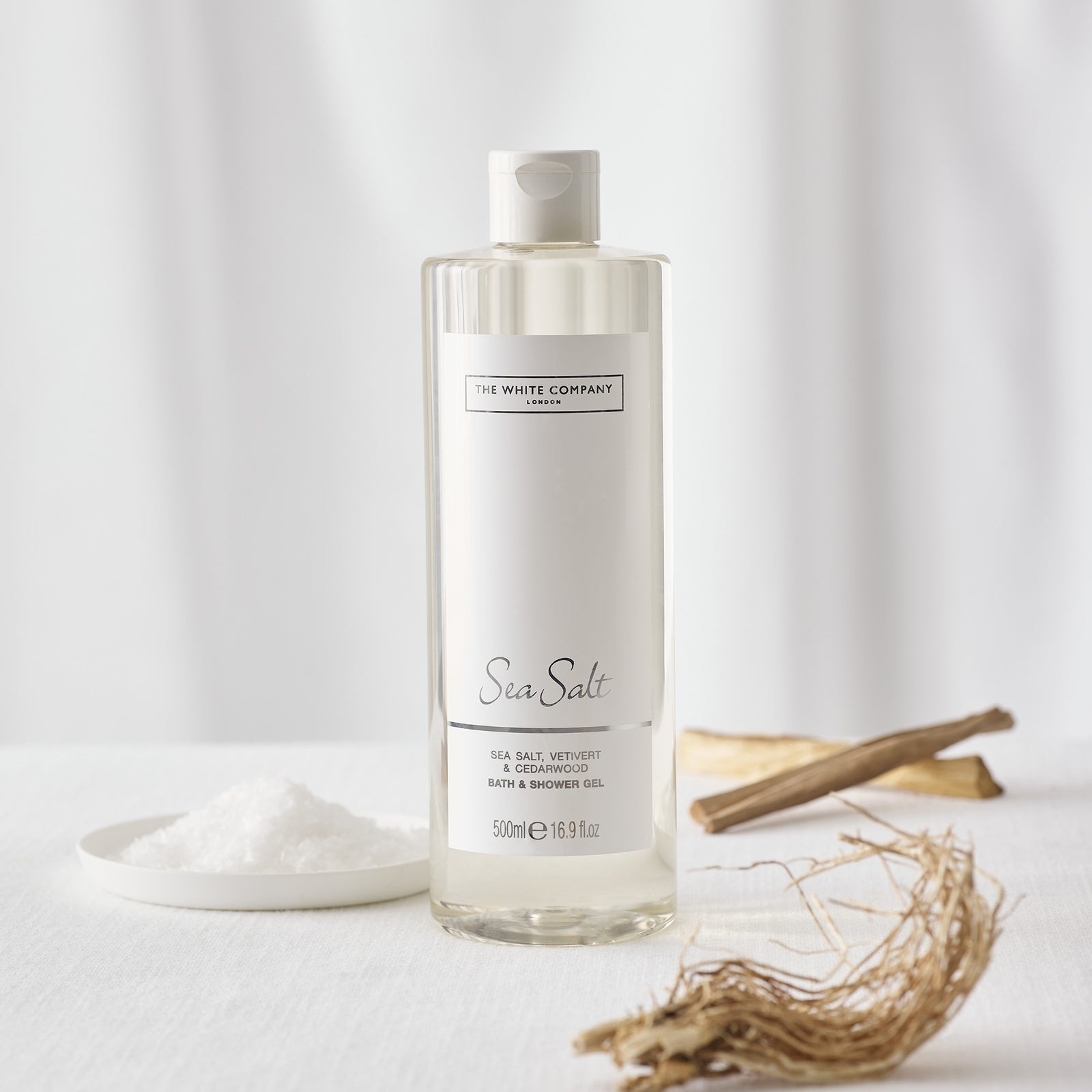 The White Company Sea Salt Bath & Shower Gel Refill 500ml 2