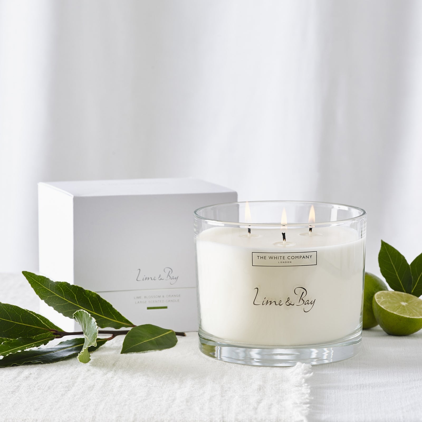 The White Company Lime & Bay Large Candle 770g 2