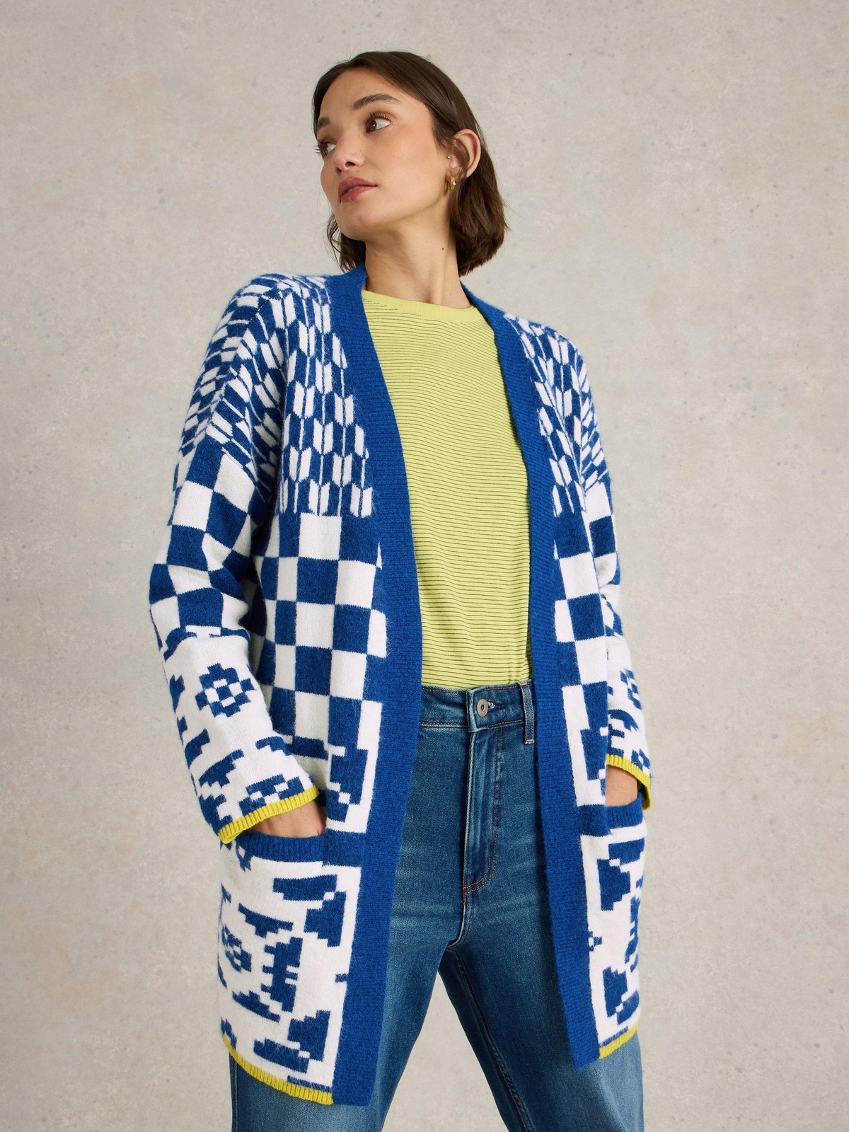 Strickjacke Geo mit Mustermix - XL