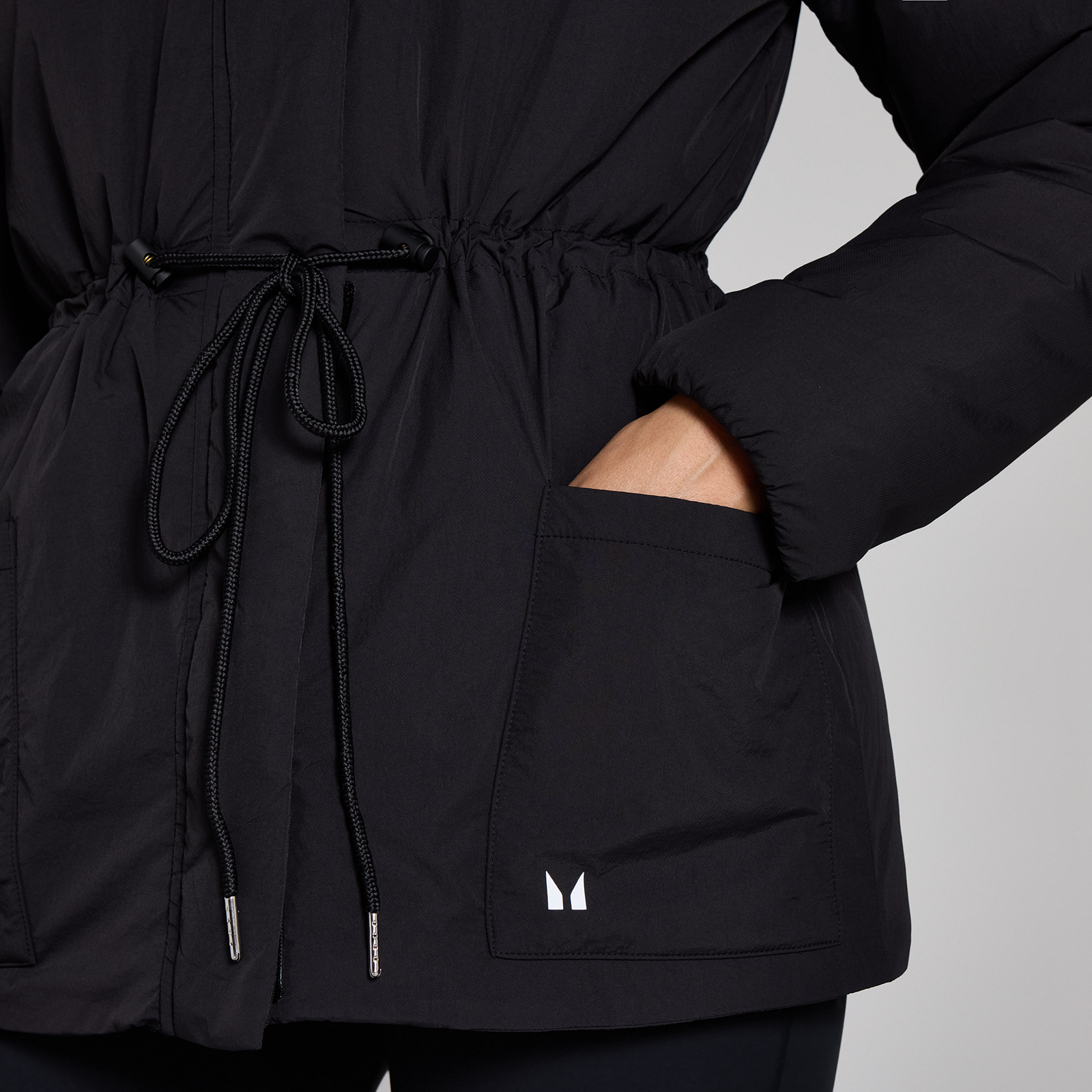 Thumbnail - MP Damen Kurze Jacke mit verstellbarem Bund – Schwarz - XXL