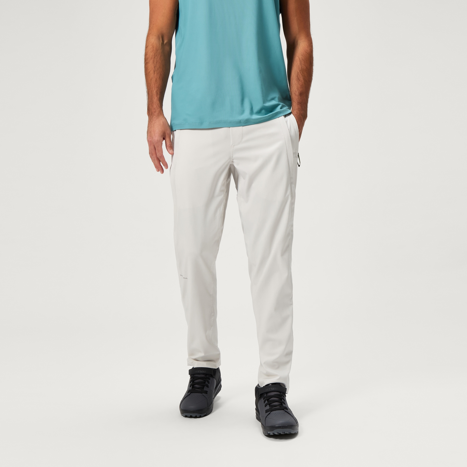 Endura Men's SulTrac Lightweight Pants - Lunar Rock | Extra 10% off first order.