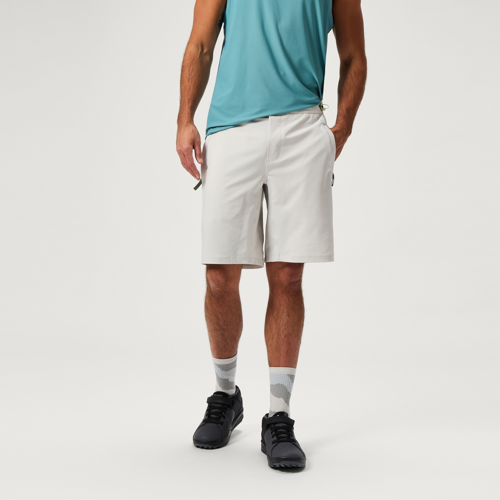 Endura Men's SulTrac Pull On 10" Shorts - Lunar Rock | Extra 10% off first order.