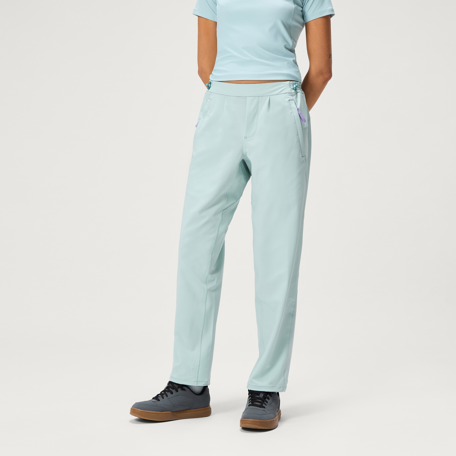 Endura Women's SulTrac Lightweight Pants - Cloud Blue | Extra 10% off first order.
