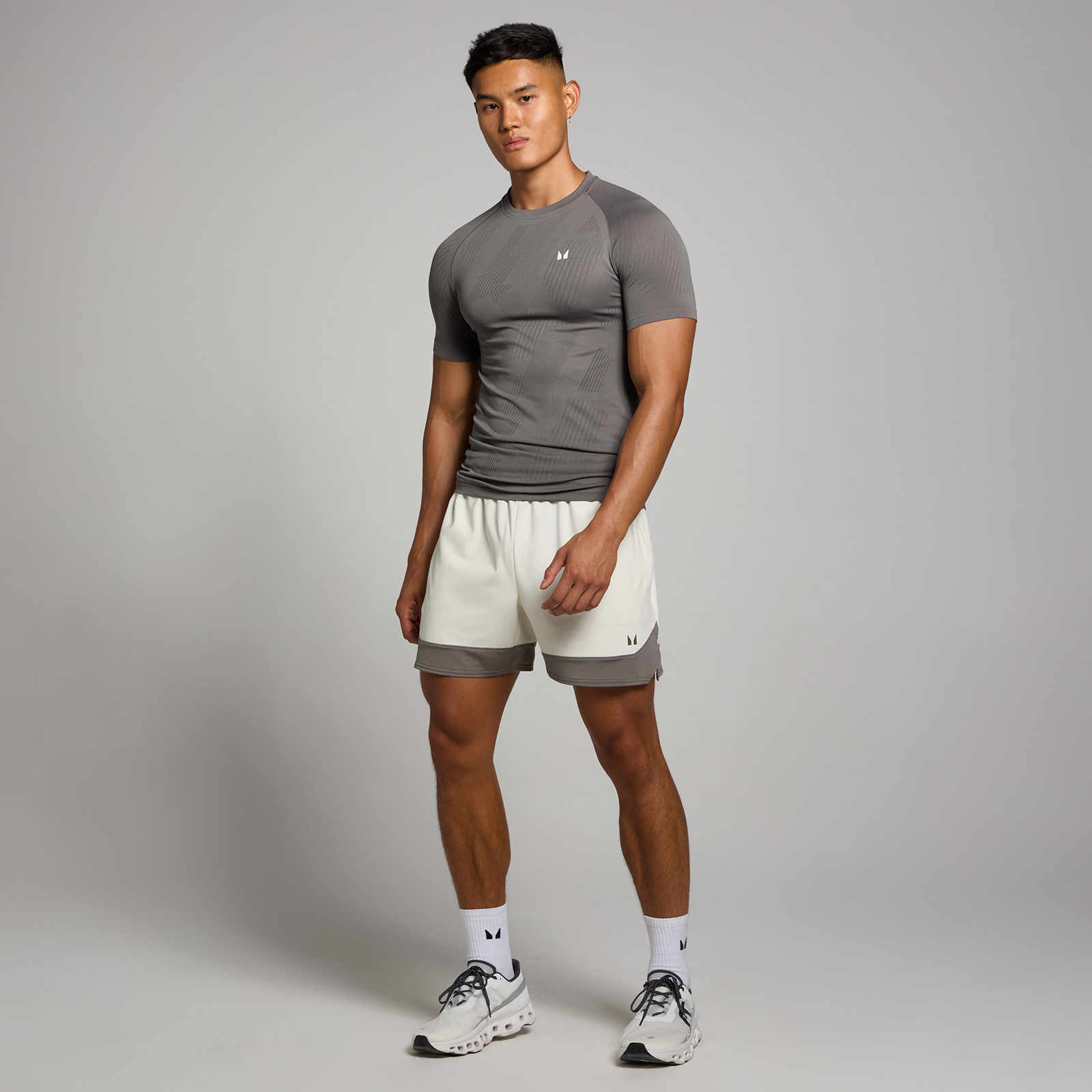 5059883389349 - MP Herren Tempo Pillar nahtloses Top – Dunkler Trüffel - M