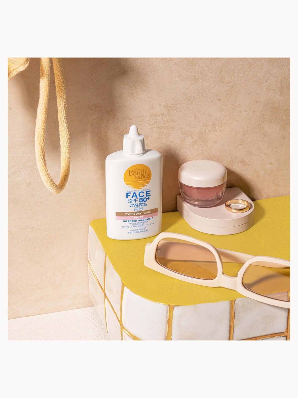 Bondi Sands SPF 50+ Everyday Tinted Face Fluid 50ml 2