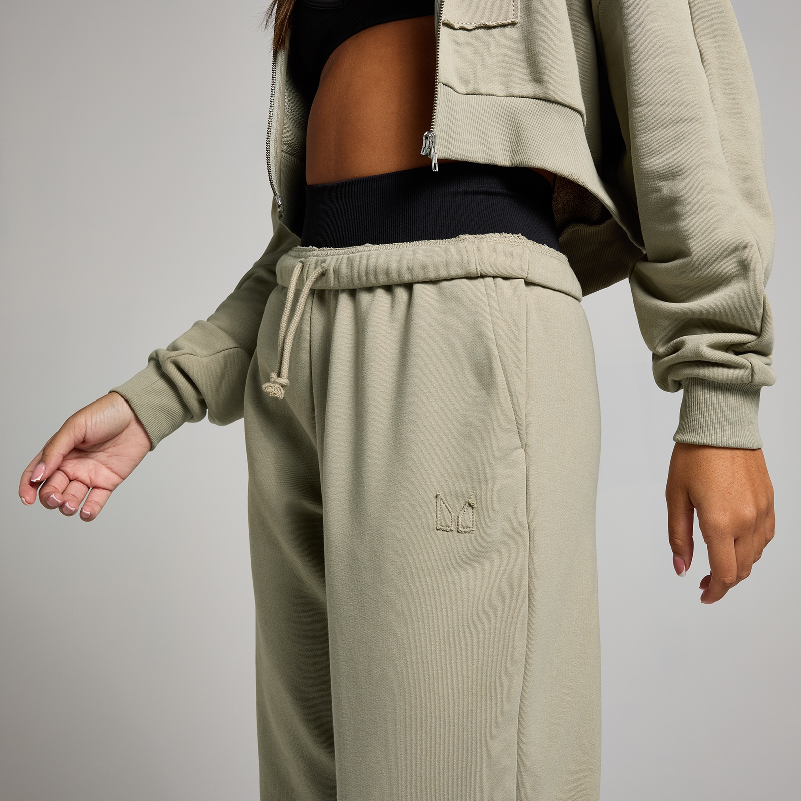 Thumbnail - MP Damen Oversized Jogginghose mit Bündchen – Dunkler Salbei - S